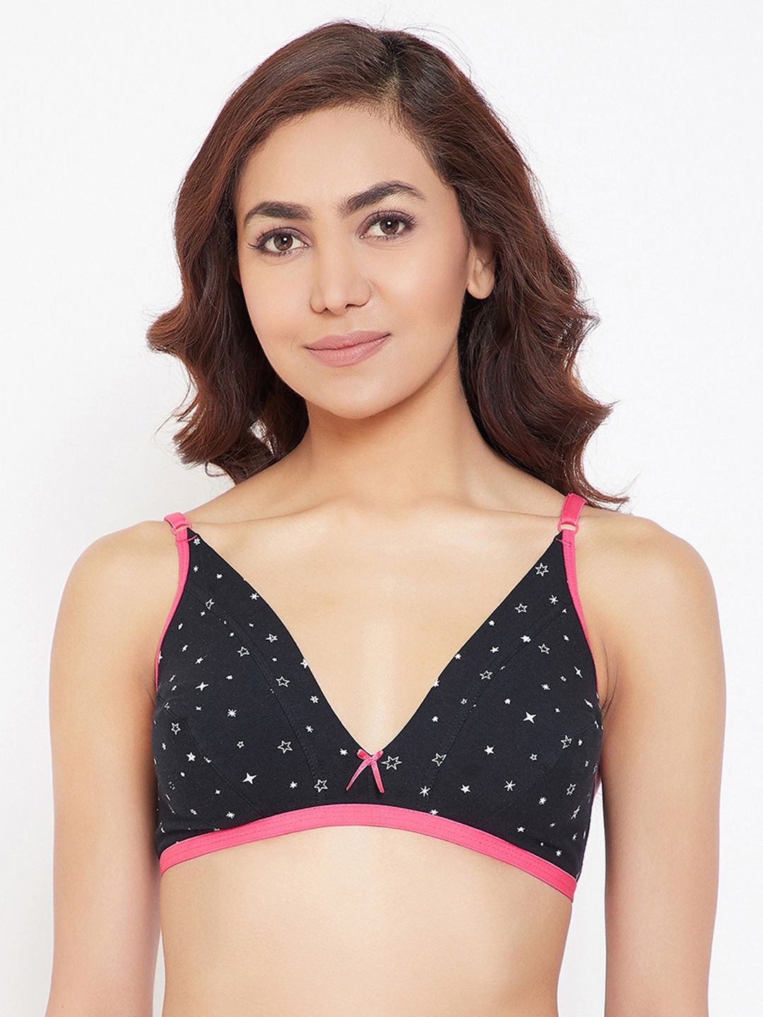 

Clovia Cotton Rich Non-Padded Non-Wired Star Print Bra, Black