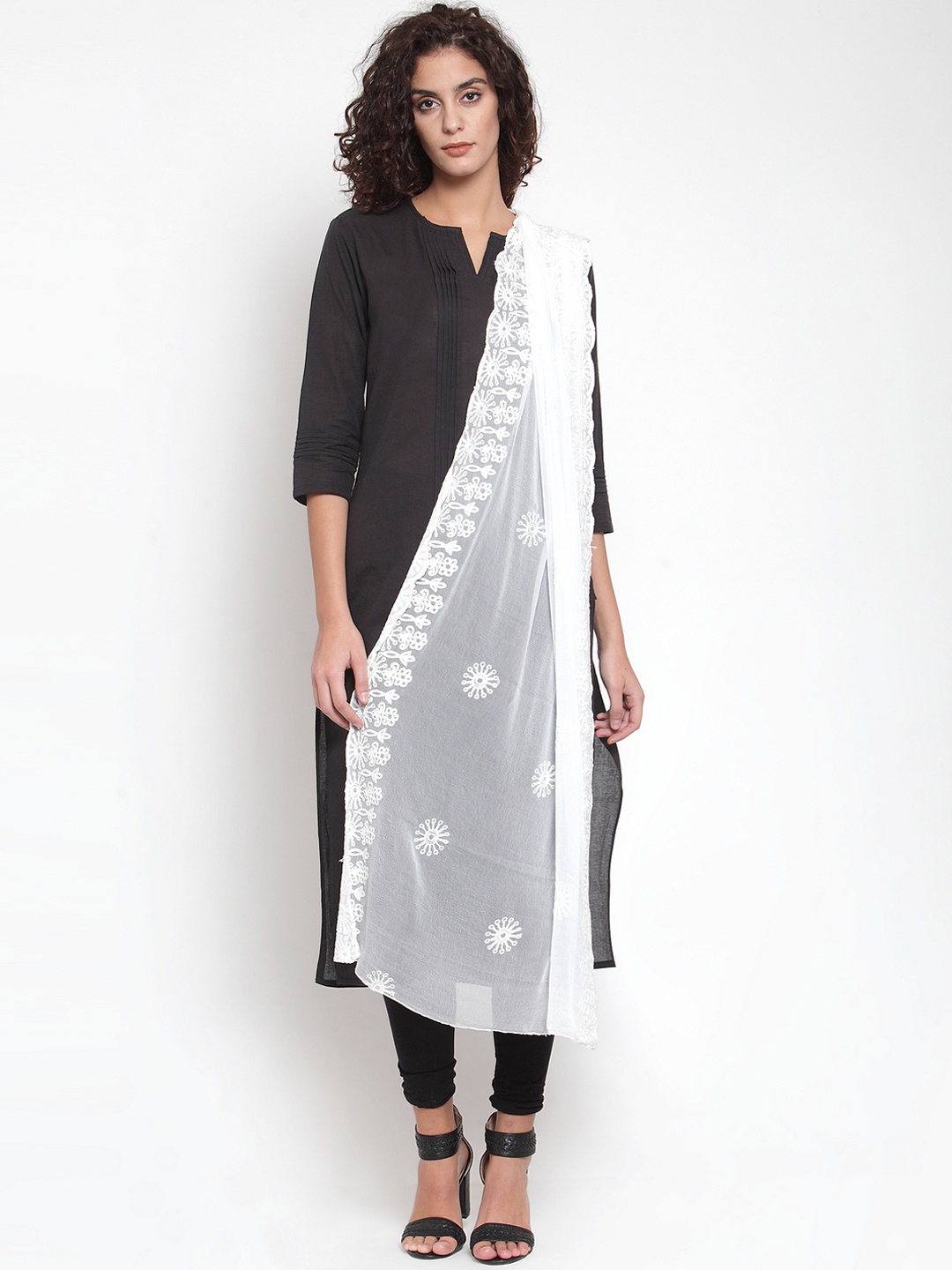 

mf White Embroidered Dupatta
