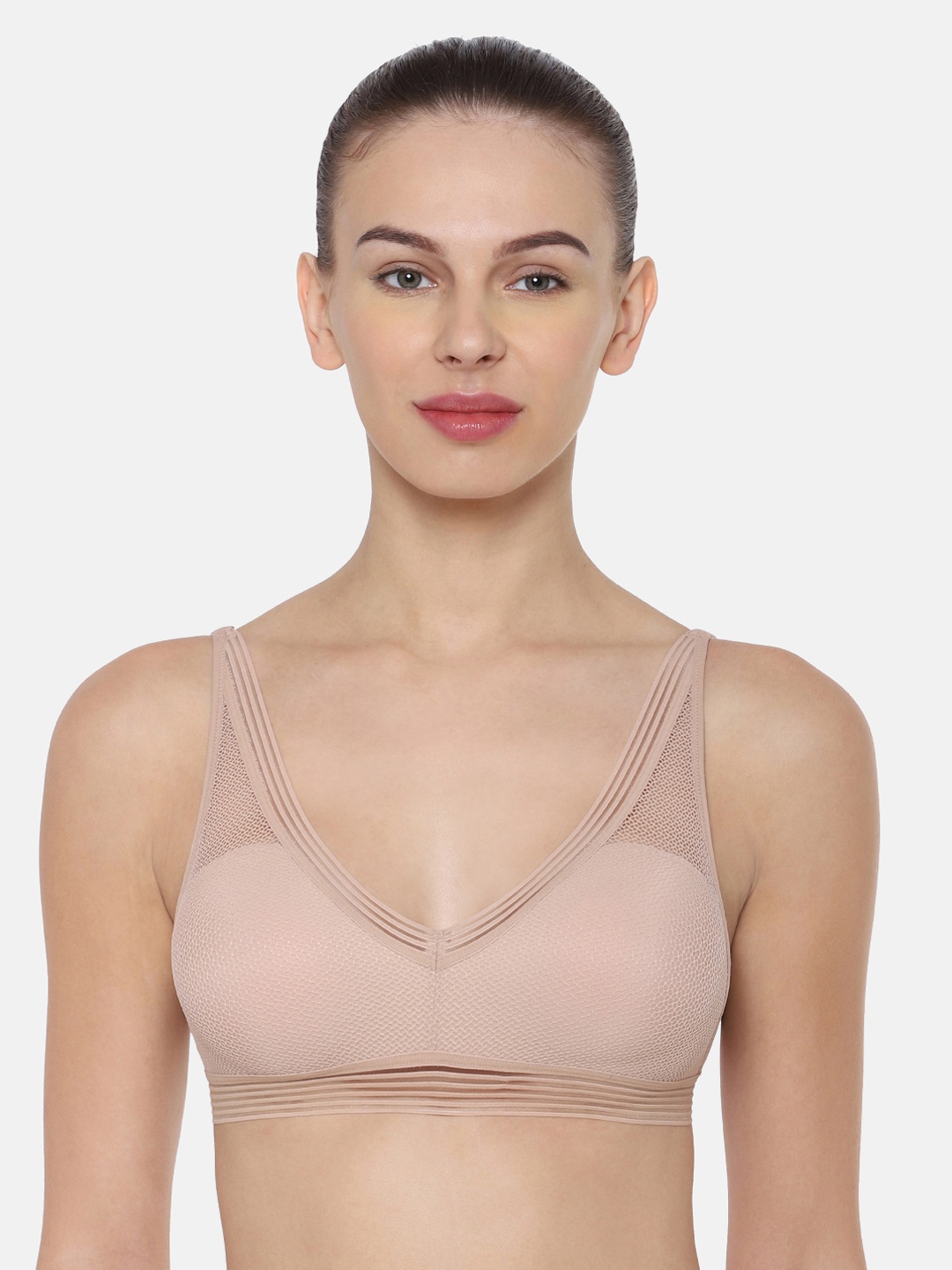

Triumph Infinite Sensation Invisible Wireless Non Padded Ultimate Comfort Support Bra, Nude