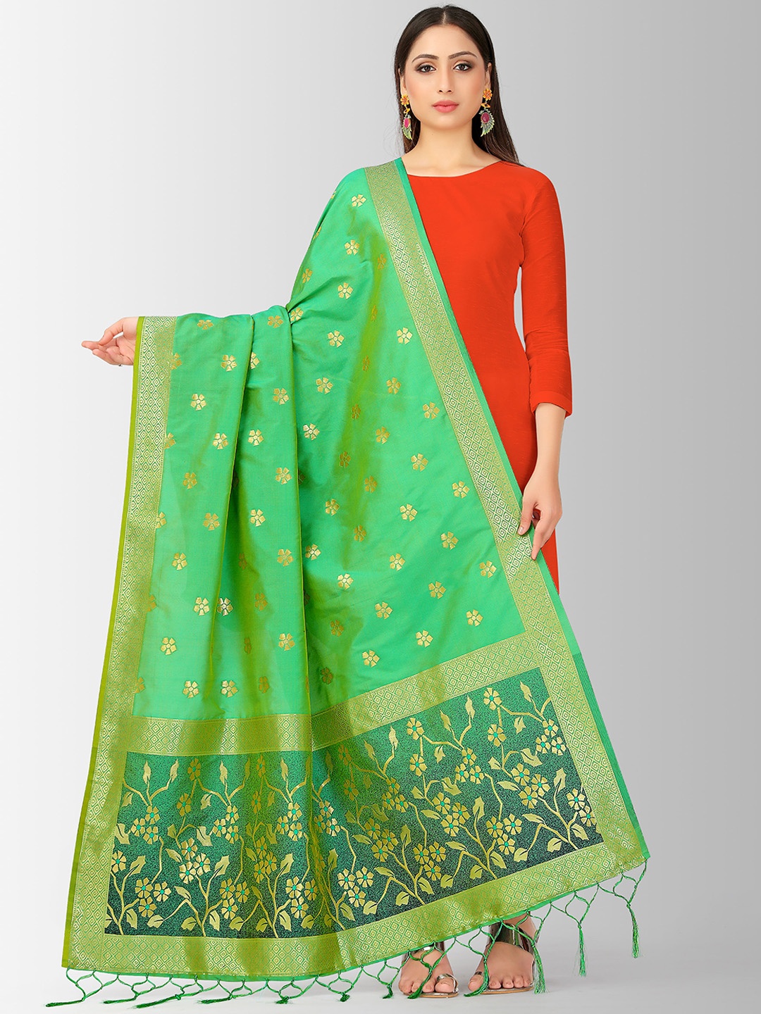 

MIMOSA Green & Gold-Toned Woven Design Dupatta