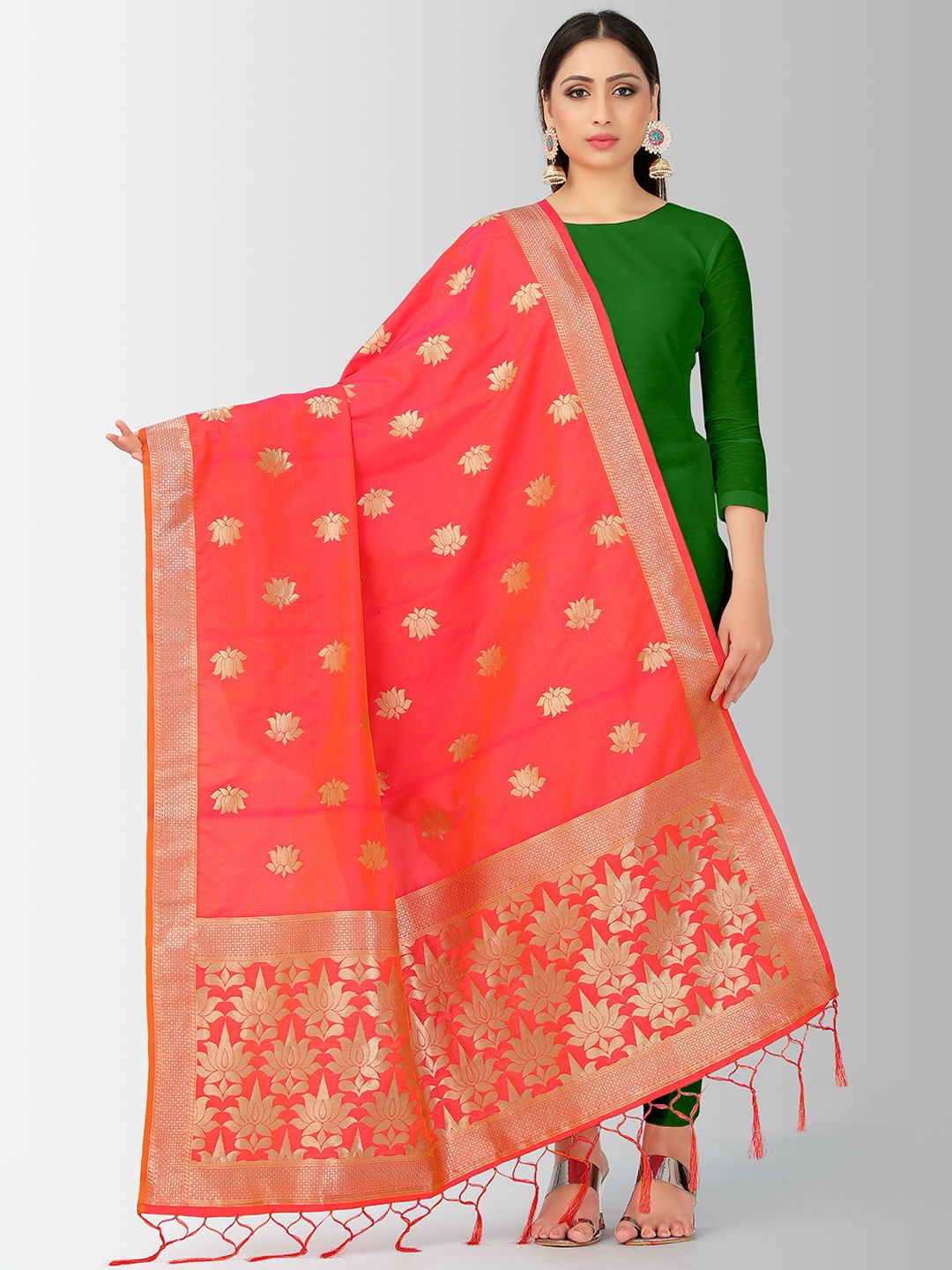 

MIMOSA Coral Pink & Gold-Toned Woven Design Dupatta