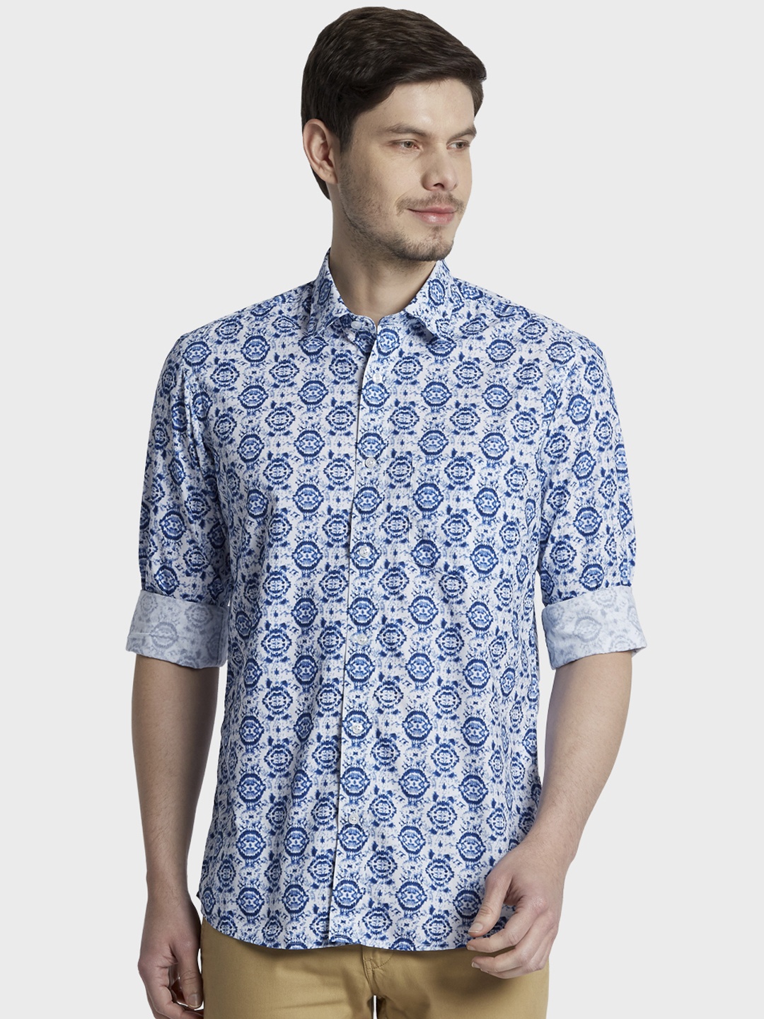

ColorPlus Men Blue Contemporary Fit Printed Casual Shirt