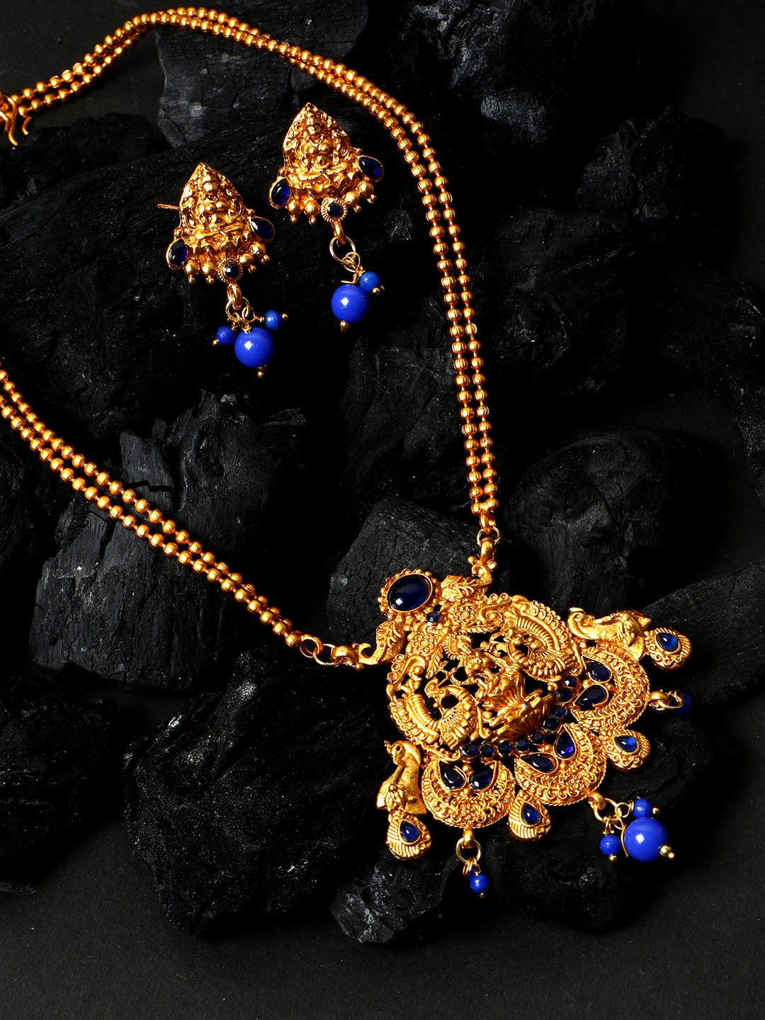 

ANIKAS CREATION Women Gold-Plated & Blue Stone-Studded Temple Jewellery Set