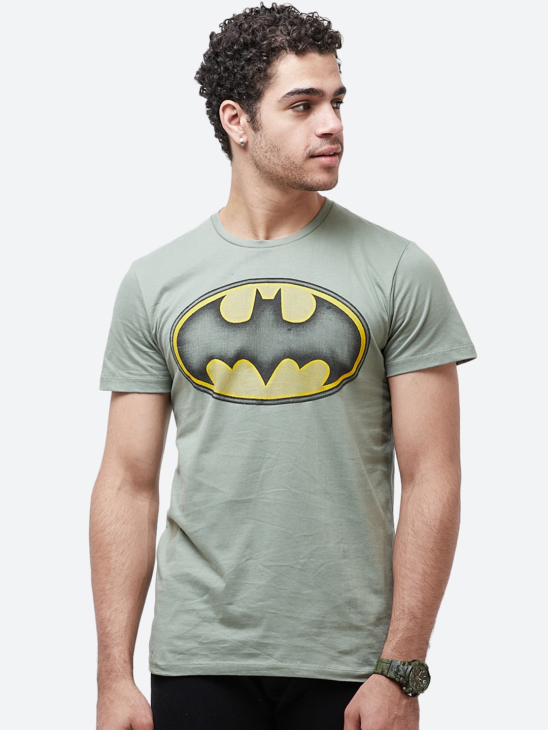

Free Authority Men Green Batman Printed T-shirt