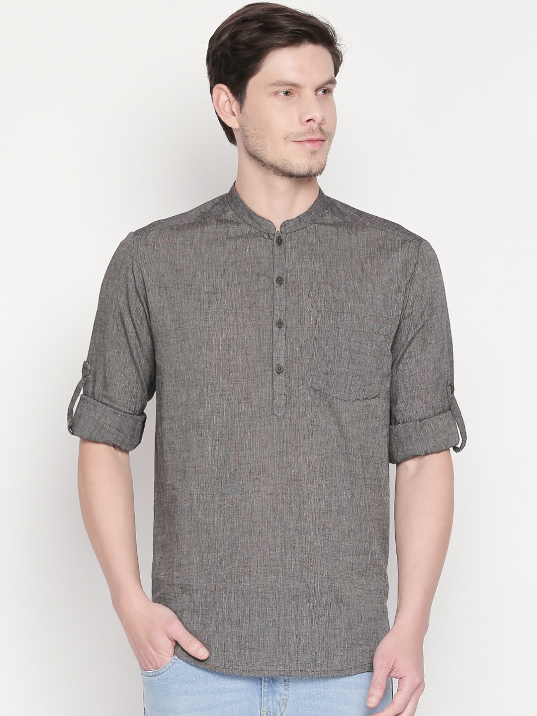 

indus route by Pantaloons Men Charcoal Grey Solid Straight Kurta