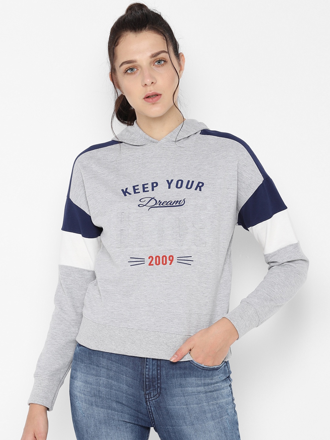 

People Women Grey & Navy Blue Printed Hooded Sweatshirt