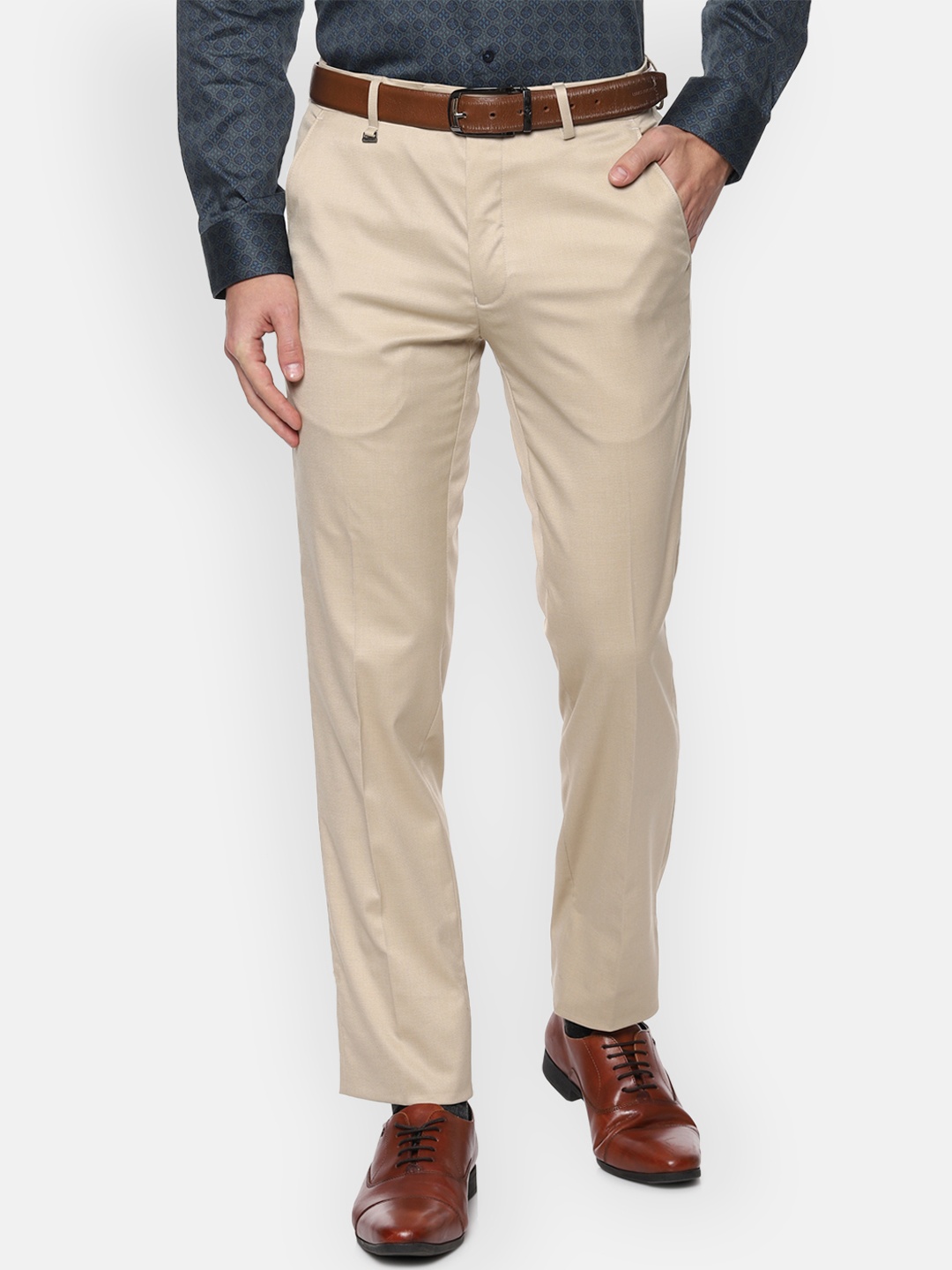 

Van Heusen Men Cream-Coloured Slim Fit Solid Formal Trousers