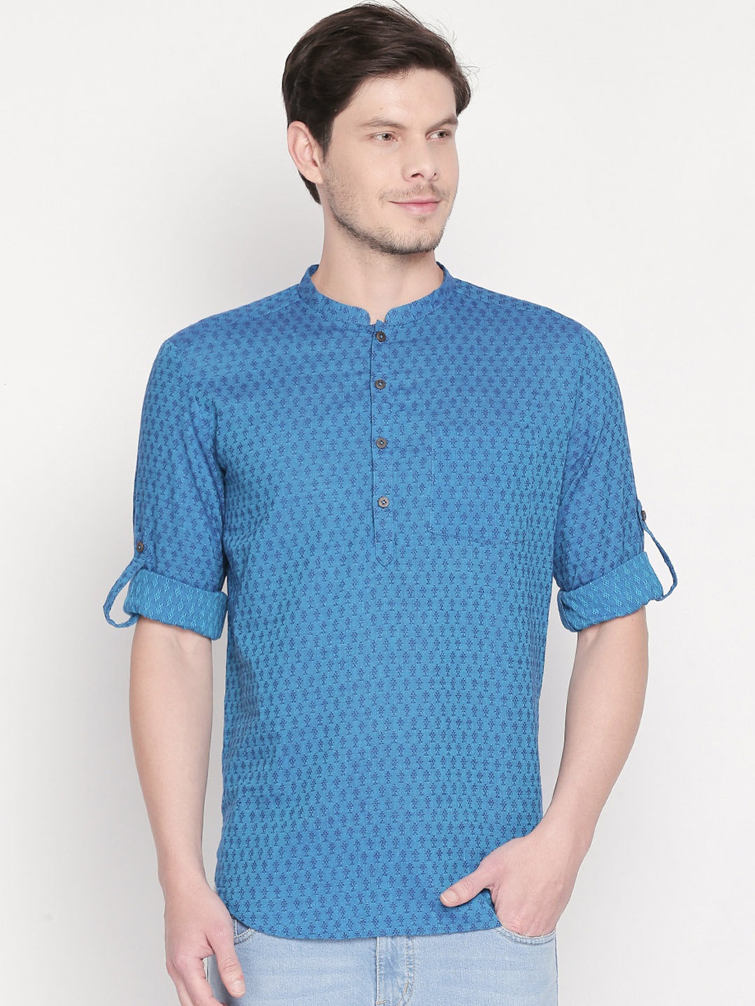 

indus route by Pantaloons Men Blue Woven Design Straight Kurta