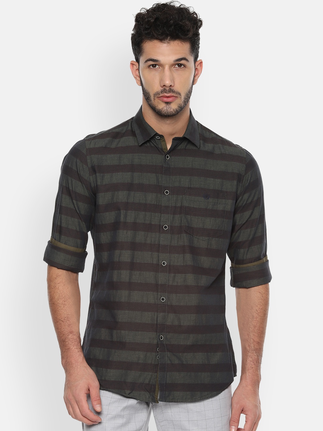 

Van Heusen Sport Men Olive Green Slim Fit Striped Casual Shirt