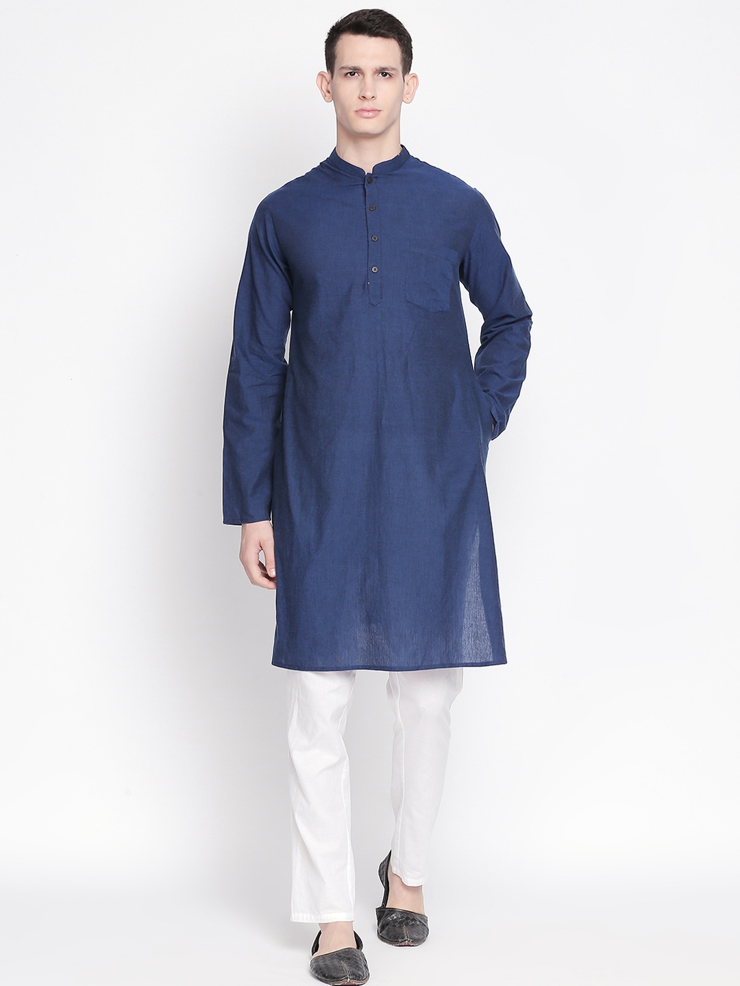 

indus route by Pantaloons Men Navy Blue Solid Straight Kurta