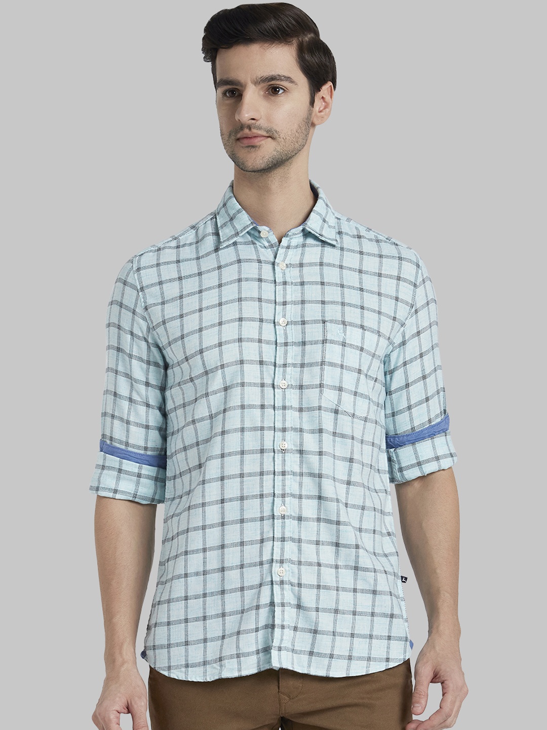 

Parx Men Sea Green & Black Regular Fit Checked Casual Shirt