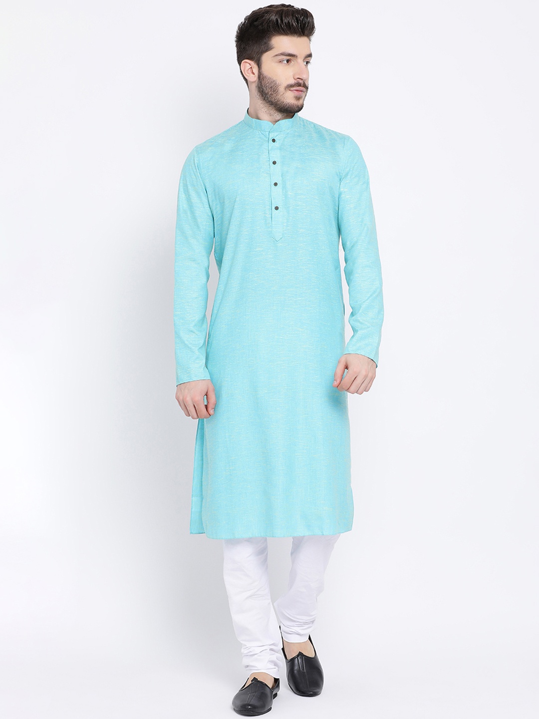

NAMASKAR Men Blue Solid Straight Kurta