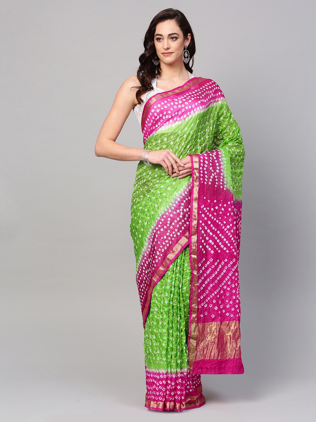 

Geroo Jaipur Hand Dyed Green & Pink Bandhani Silk Saree