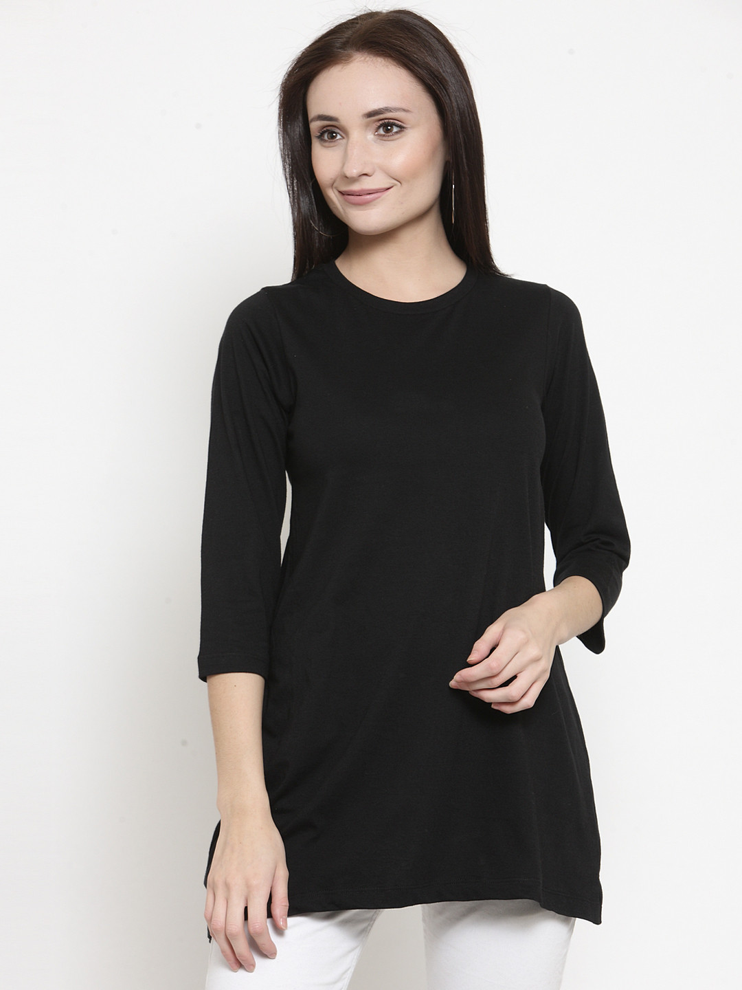 

Kalt Women Black Solid Round Neck T-shirt