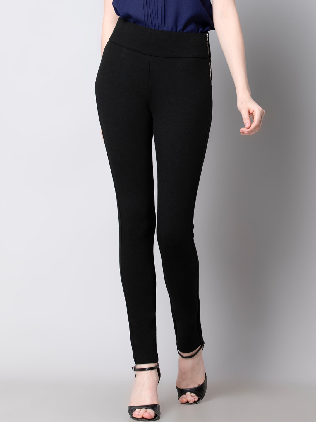 

FabAlley Women Black Solid Skinny Fit Treggings