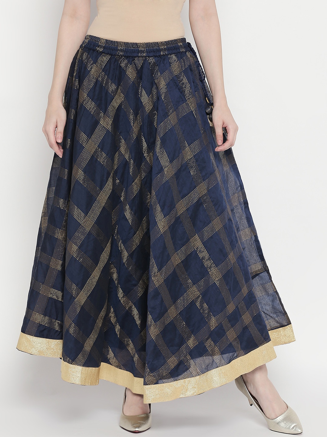 

AKKRITI Women Navy Blue & Gold-Toned Checked Flared Maxi Skirt