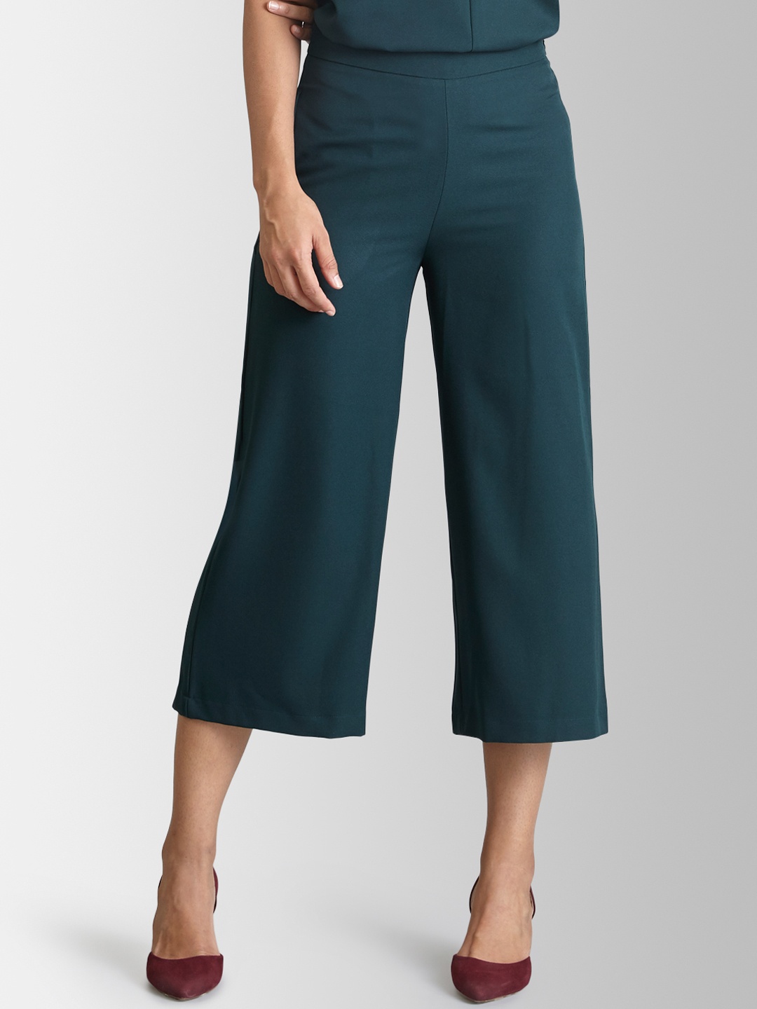 

FableStreet Women Green Flared Solid Culottes
