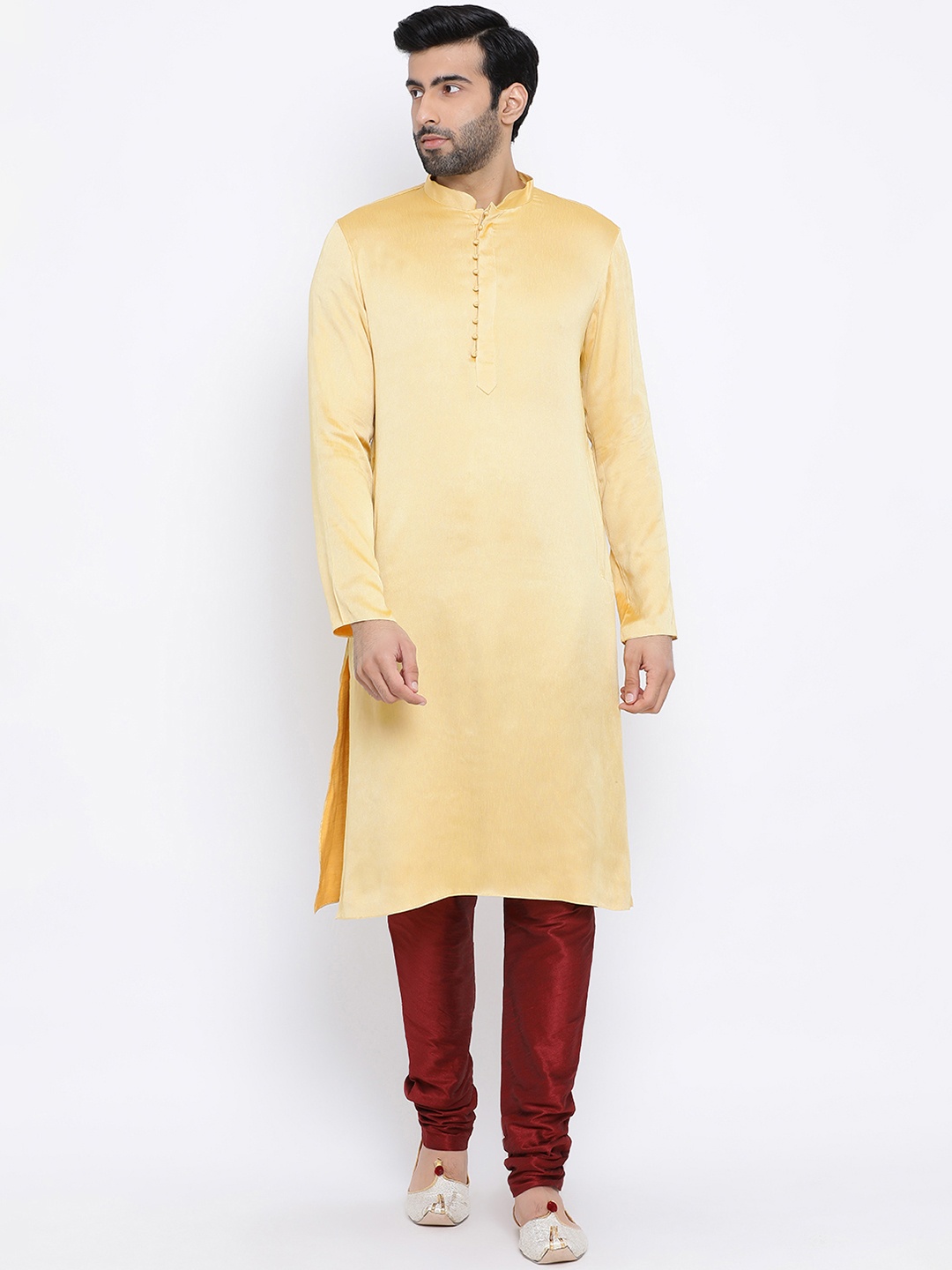 

NAMASKAR Men Gold-Toned & Maroon Solid Kurta with Churidar