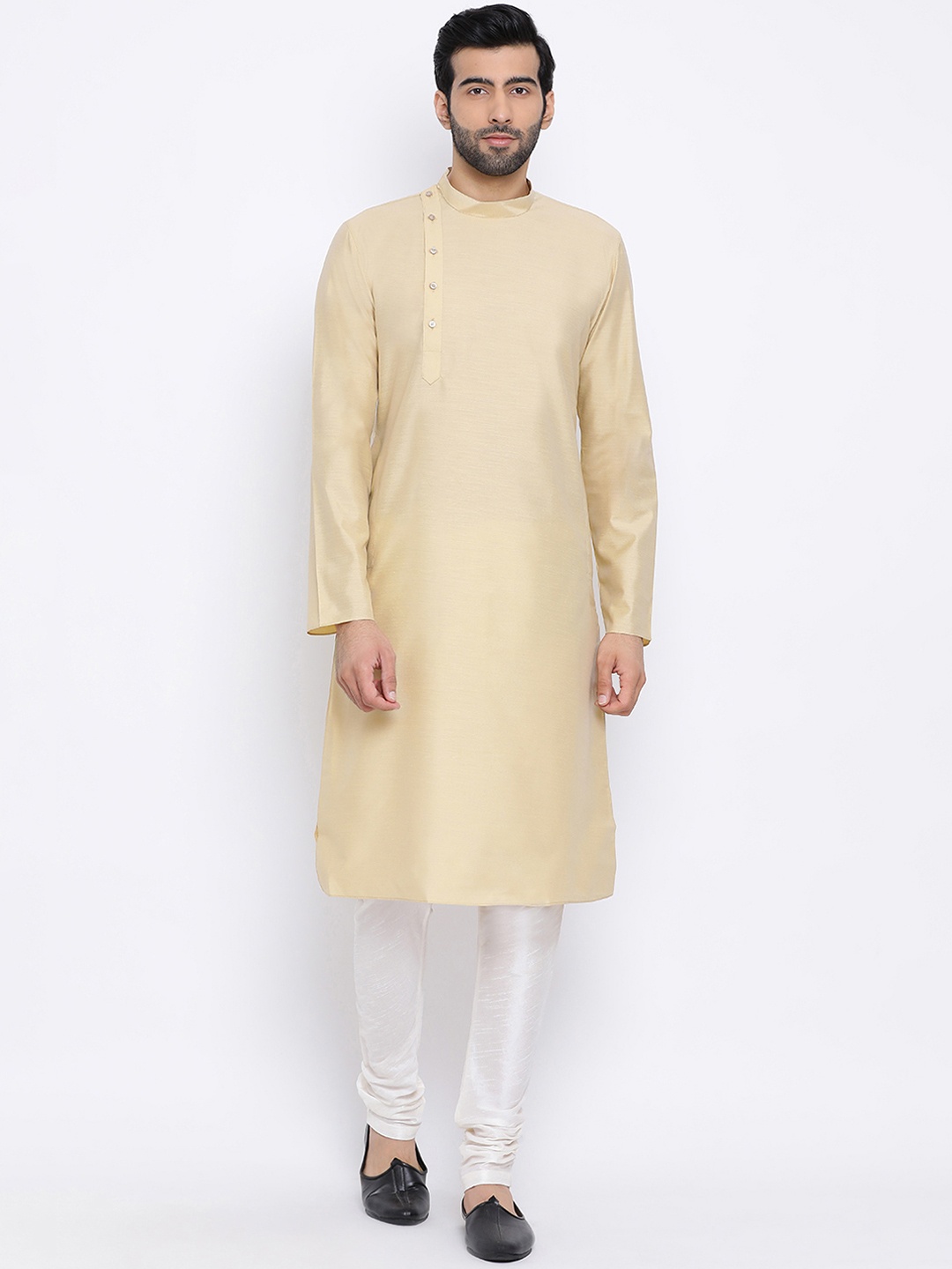 

NAMASKAR Men Cream-Coloured & Off-White Solid Kurta with Churidar