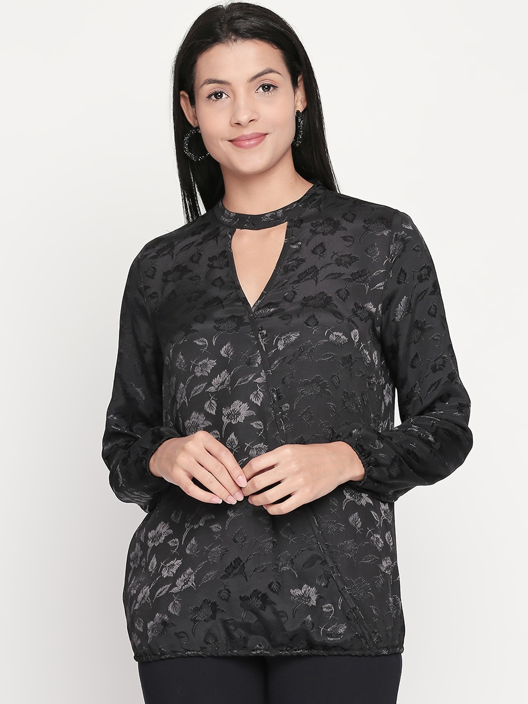 

Forever Glam by Pantaloons Women Black Printed Blouson Top