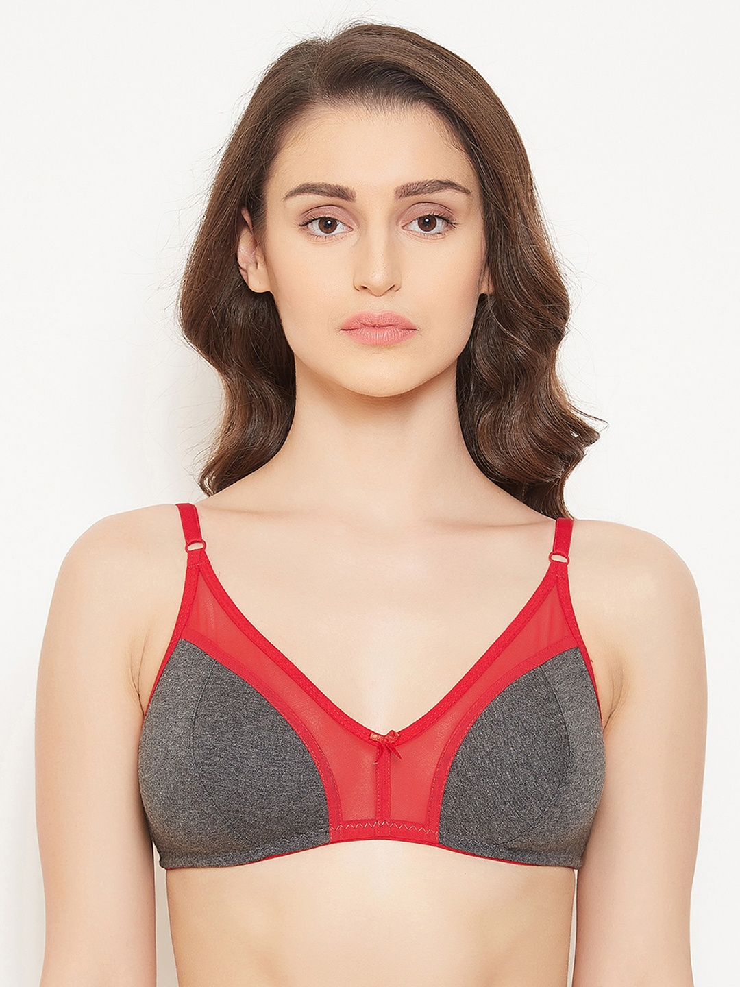 

Clovia Grey Solid Non-Wired Non Padded Everyday Bra BR1652P0532B