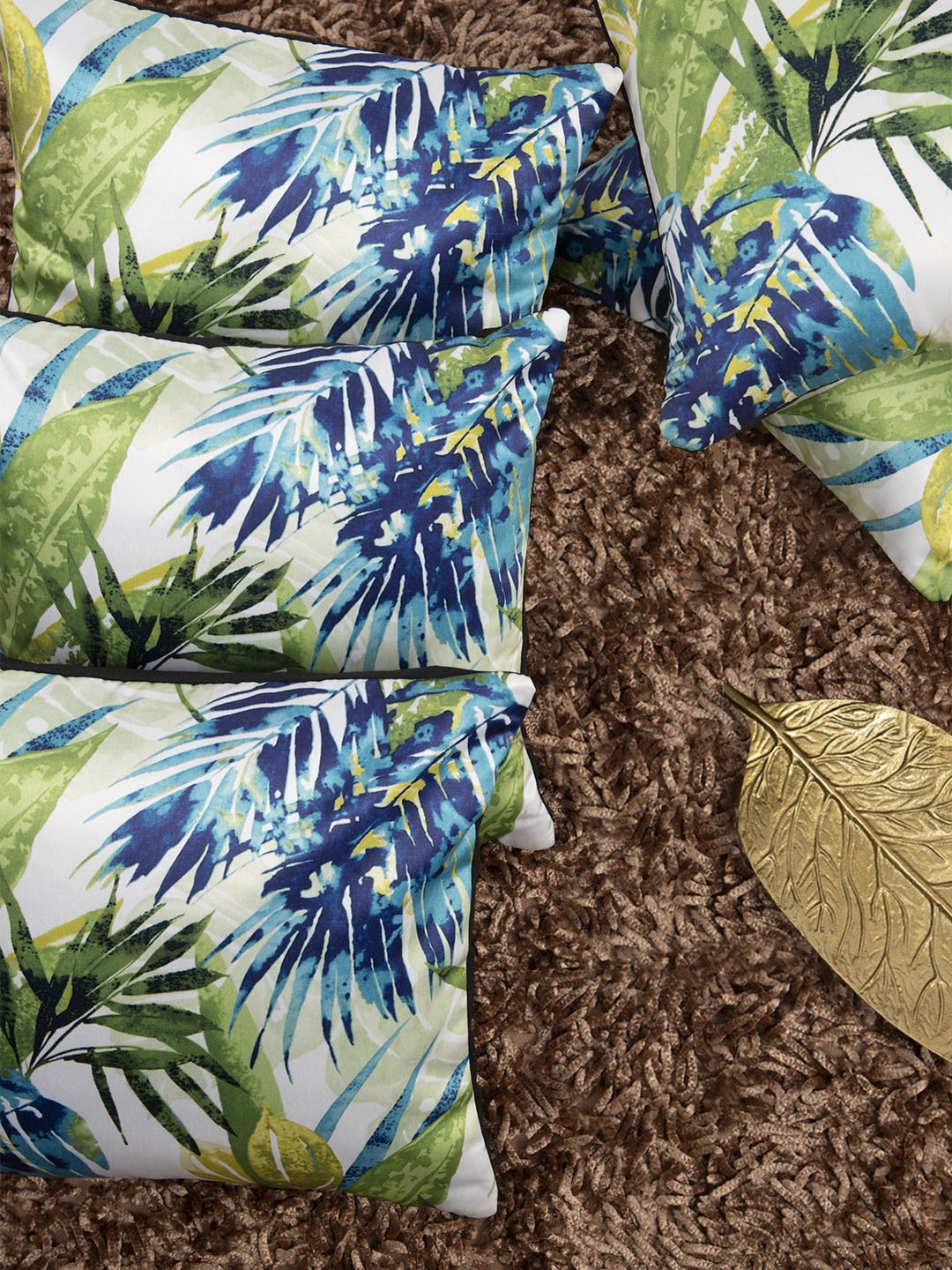 HOUZZCODE White & Green Set of 5 Floral Square Cushion Covers
