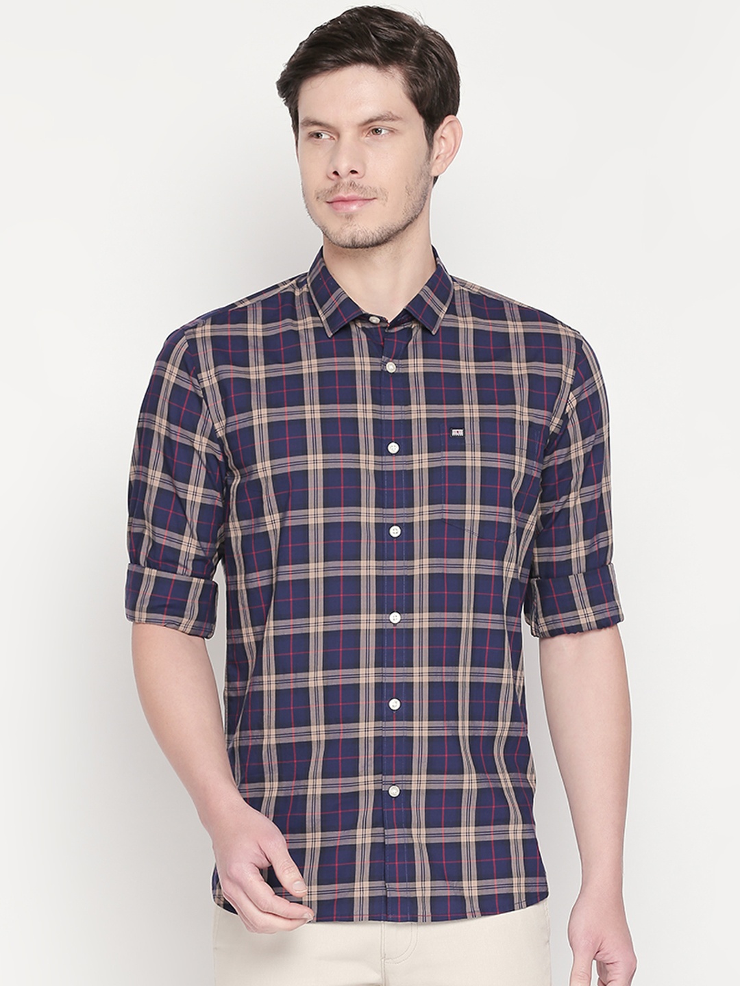 

BYFORD by Pantaloons Men Navy Blue & Beige Slim Fit Checked Casual Shirt