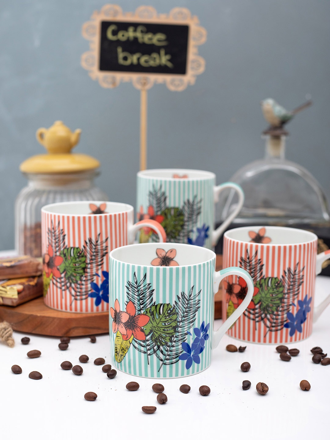 

GOODHOMES Multicoloured Bone China Set of 4 Cup, Multi