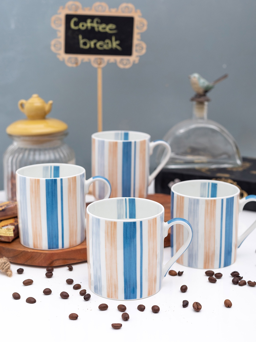 

GOODHOMES White Set of 4 Bone China Cup