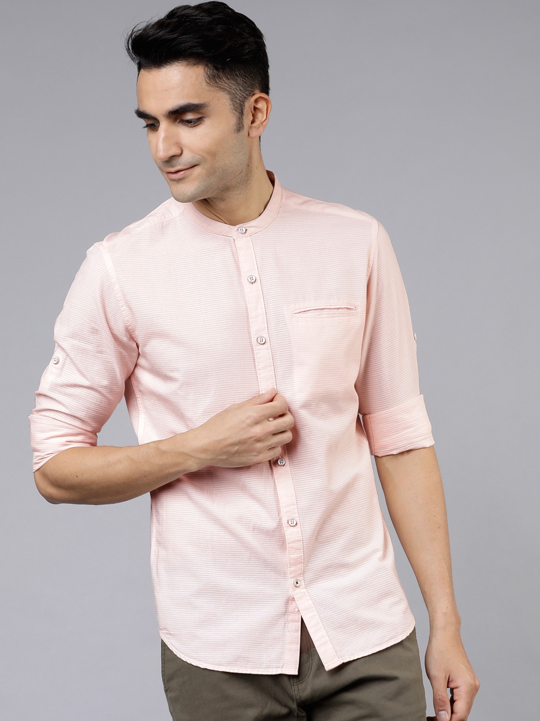 

LOCOMOTIVE Men Peach-Coloured Slim Fit Striped Casual Shirt