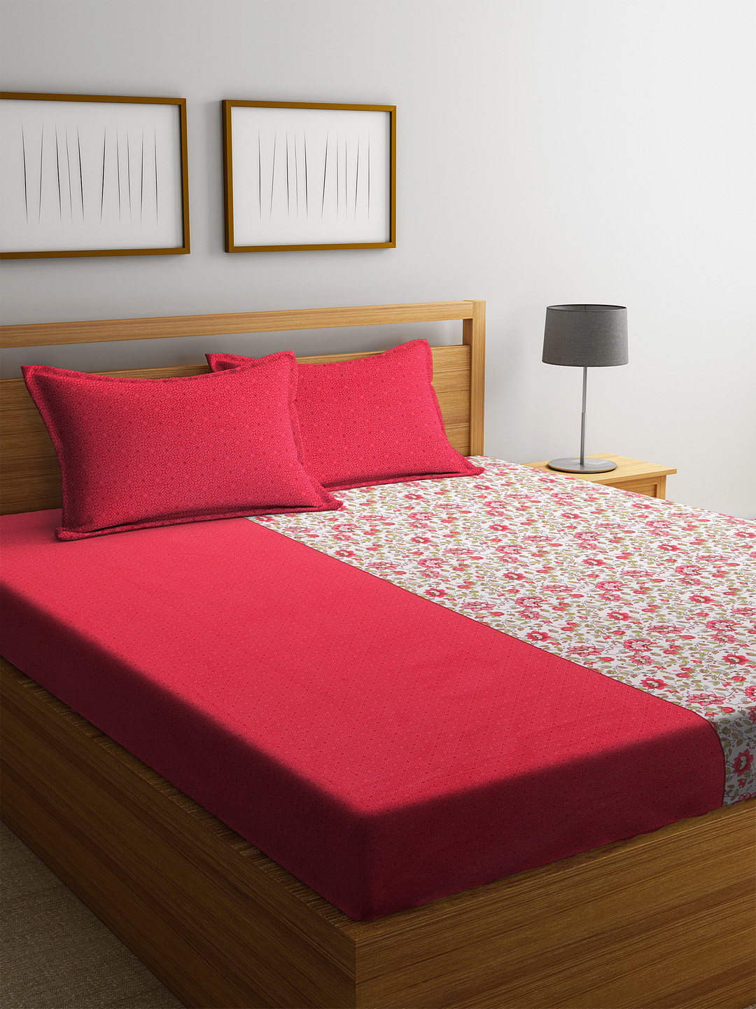 

Cortina Red & Green Floral 144 TC Cotton 1 Double Queen Bedsheet with 2 Pillow Covers