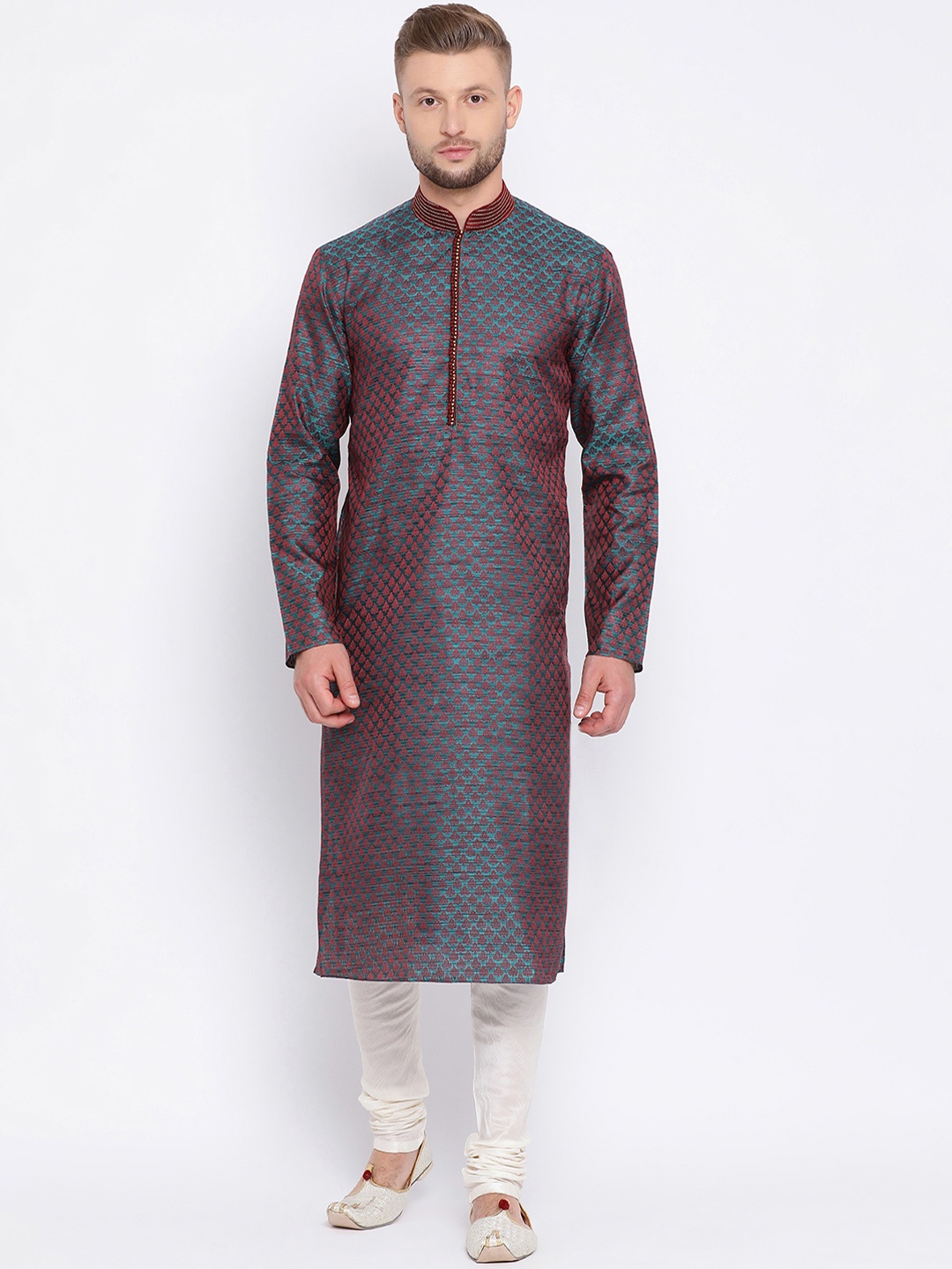 

Sanwara Men Green Printed Kurta with White Churidar