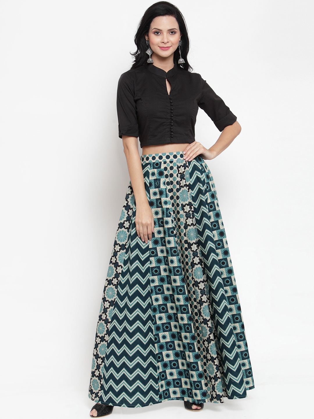

Get Glamr Black Ready to Wear Lehenga with Blouse