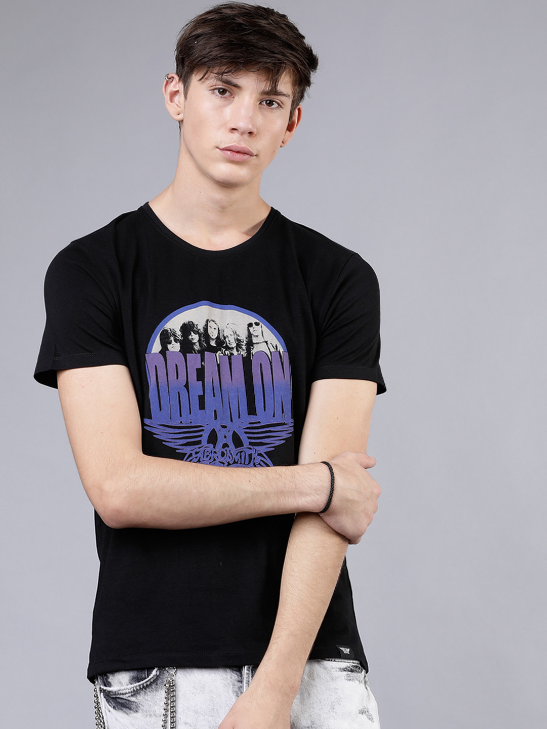 

LOCOMOTIVE Men Black Printed Round Neck Pure Cotton T-shirt