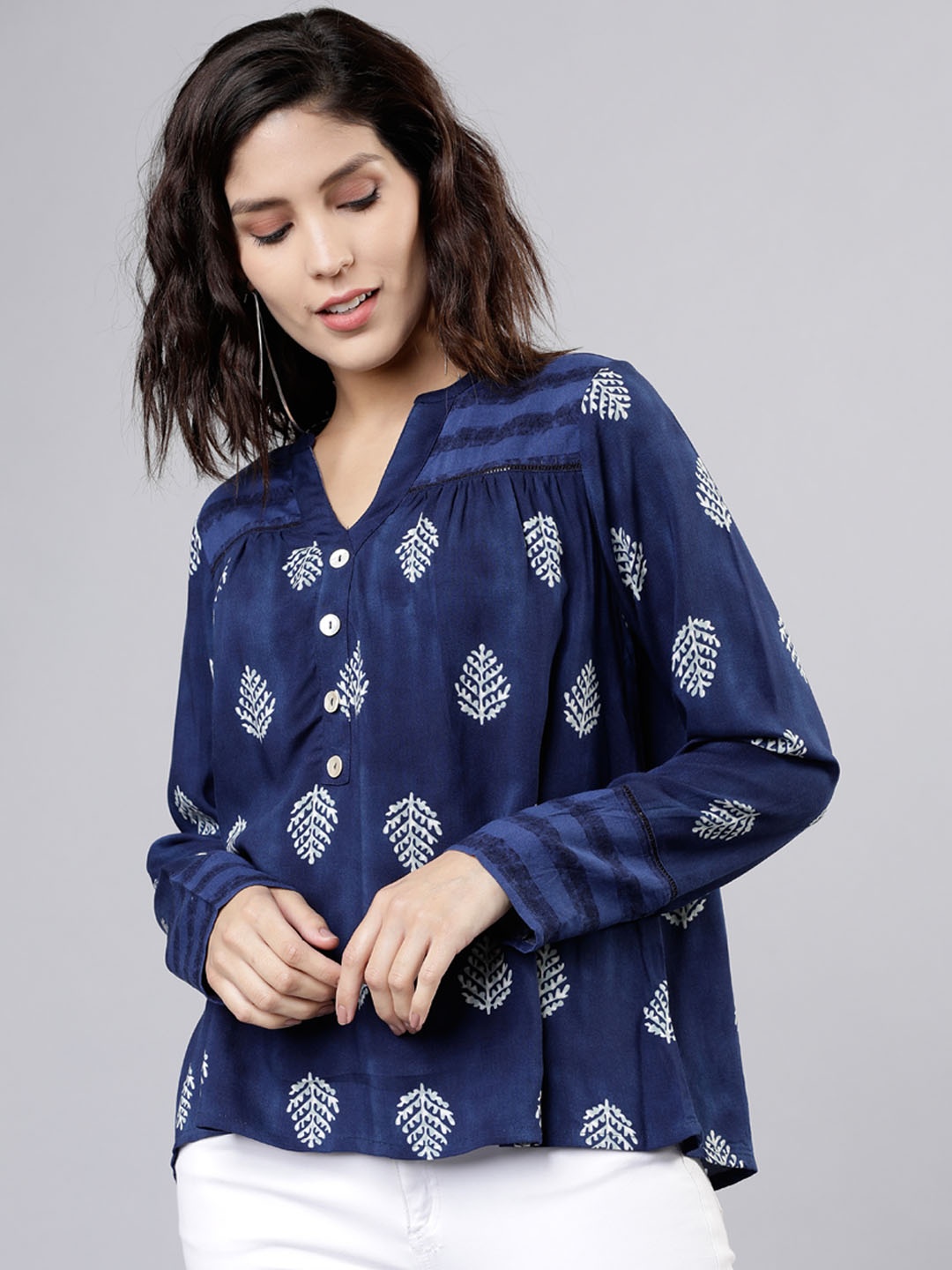 

Vishudh Women Navy Blue Printed A-Line Top