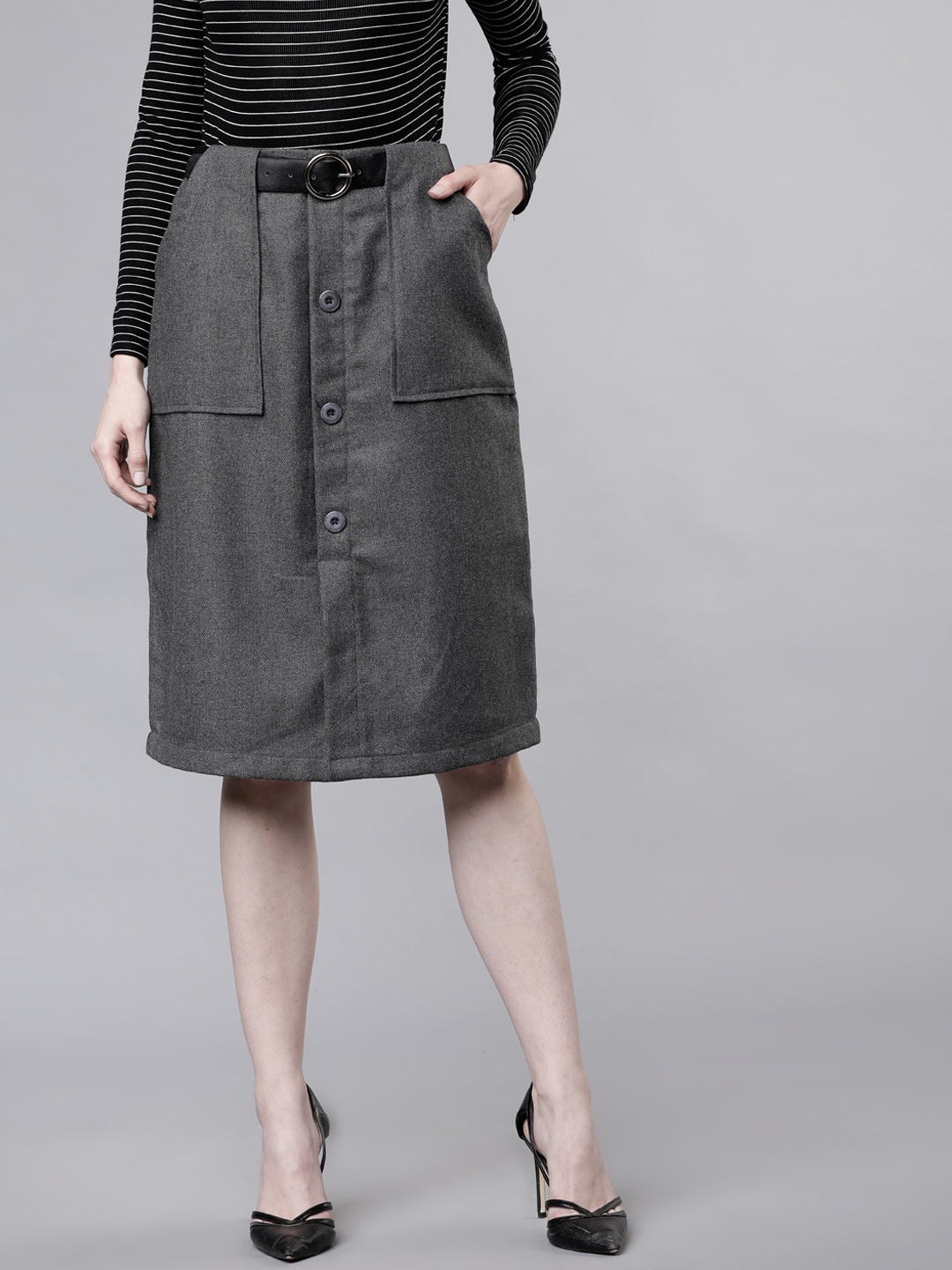 

Tokyo Talkies Women Charcoal Grey Knee-Length Solid Straight Skirt