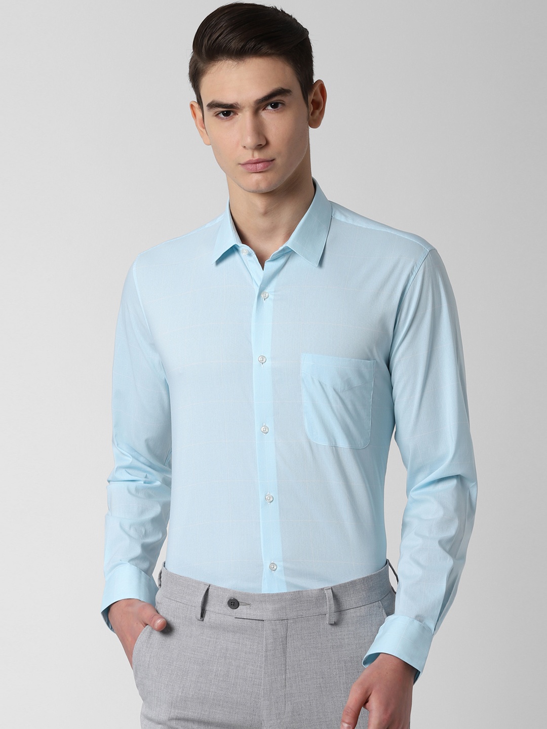 

Peter England Men Blue Slim Fit Checked Formal Shirt