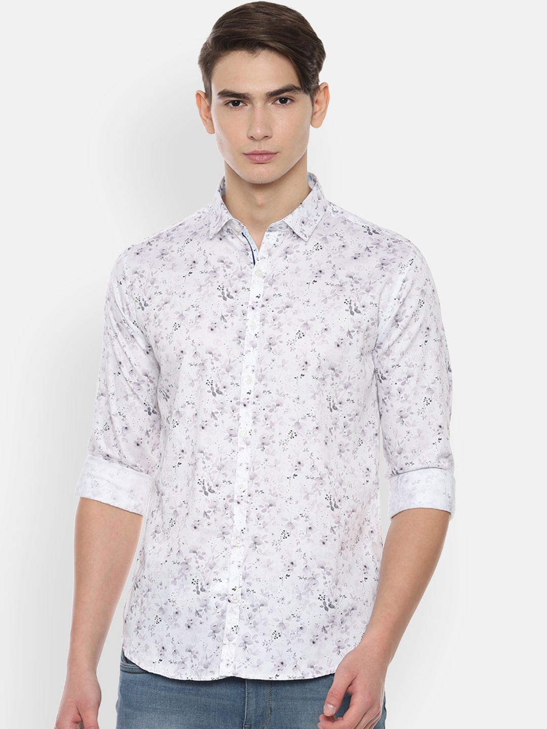 

V Dot Men White Slim Fit Printed Casual Shirt