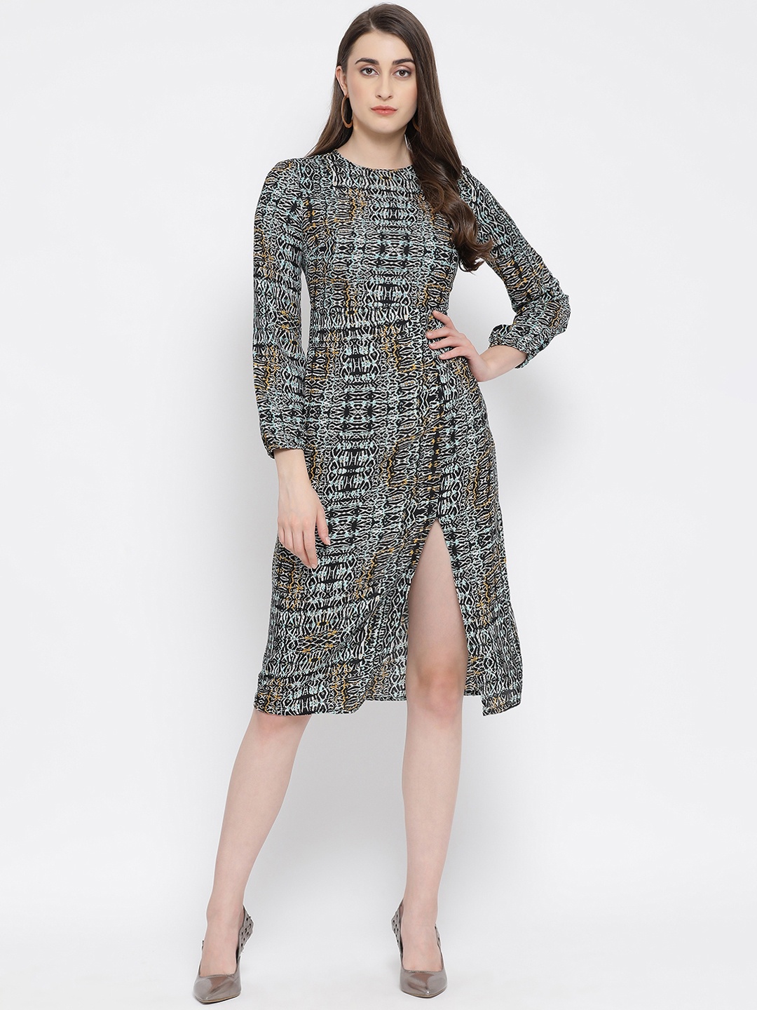 

Oxolloxo Women Printed Black Fit and Flare Dress