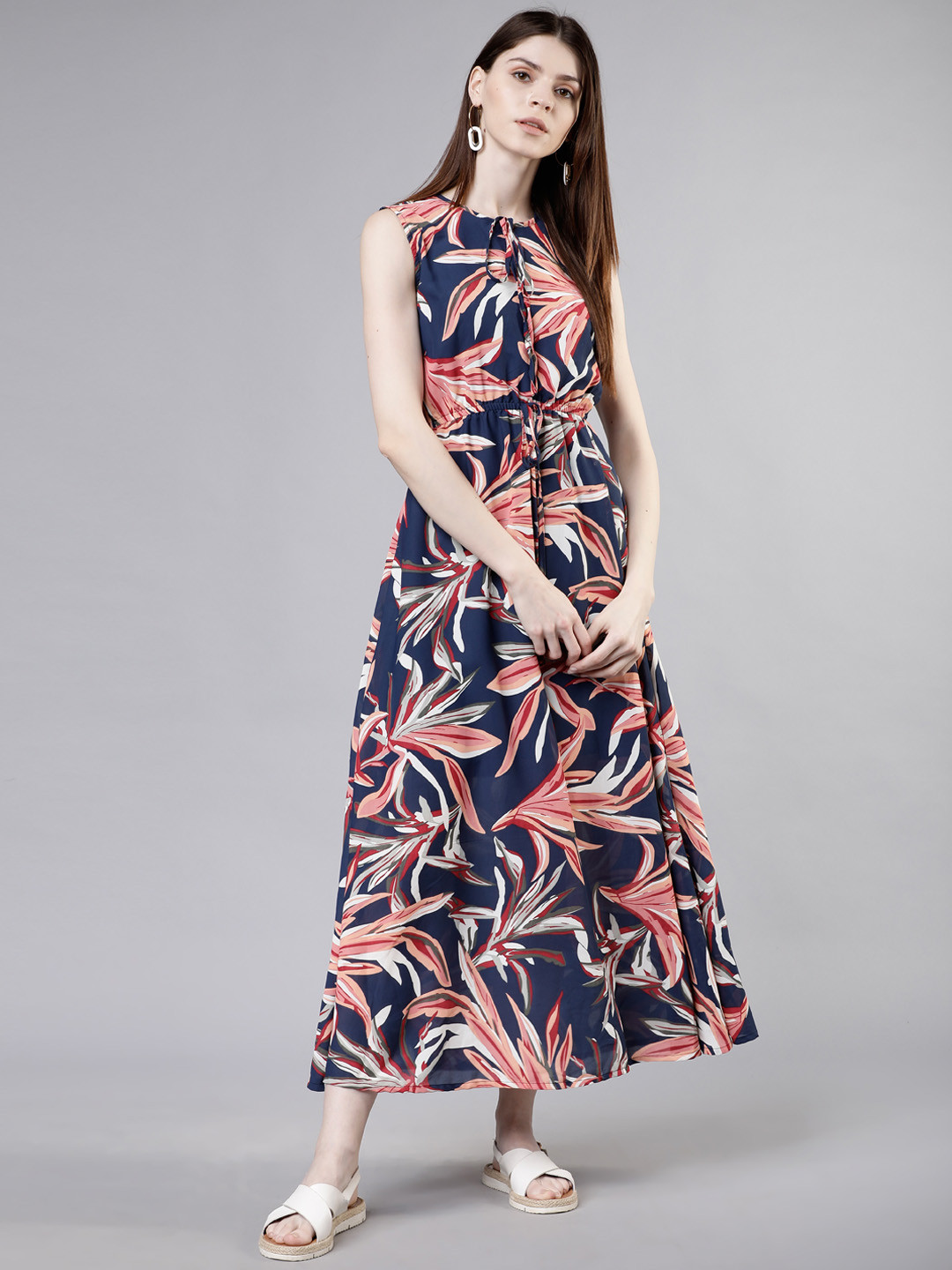 

Tokyo Talkies Women Navy Blue & Orange Floral Print Fit and Flare Dress