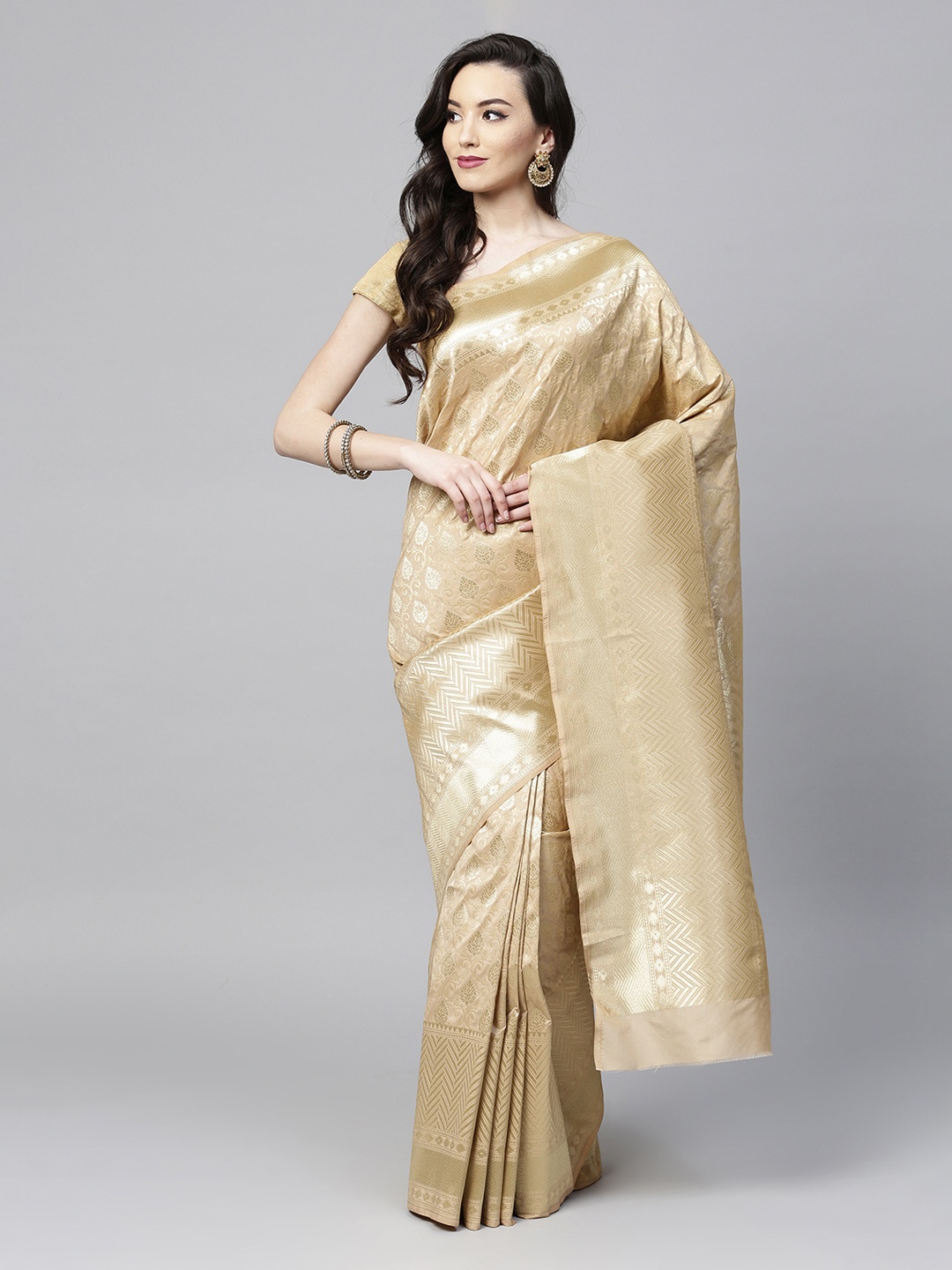 

Mitera Gold-Toned Art Silk Woven Design Handloom Banarasi Saree