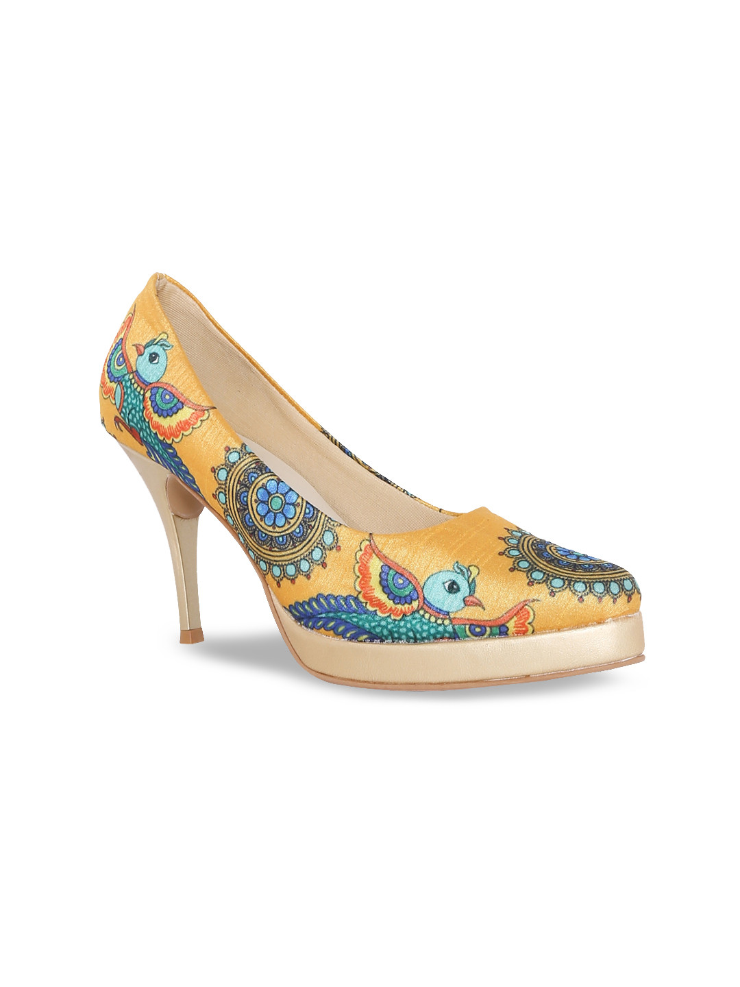 

Kanvas Women Beige & Blue Woven Design Pumps