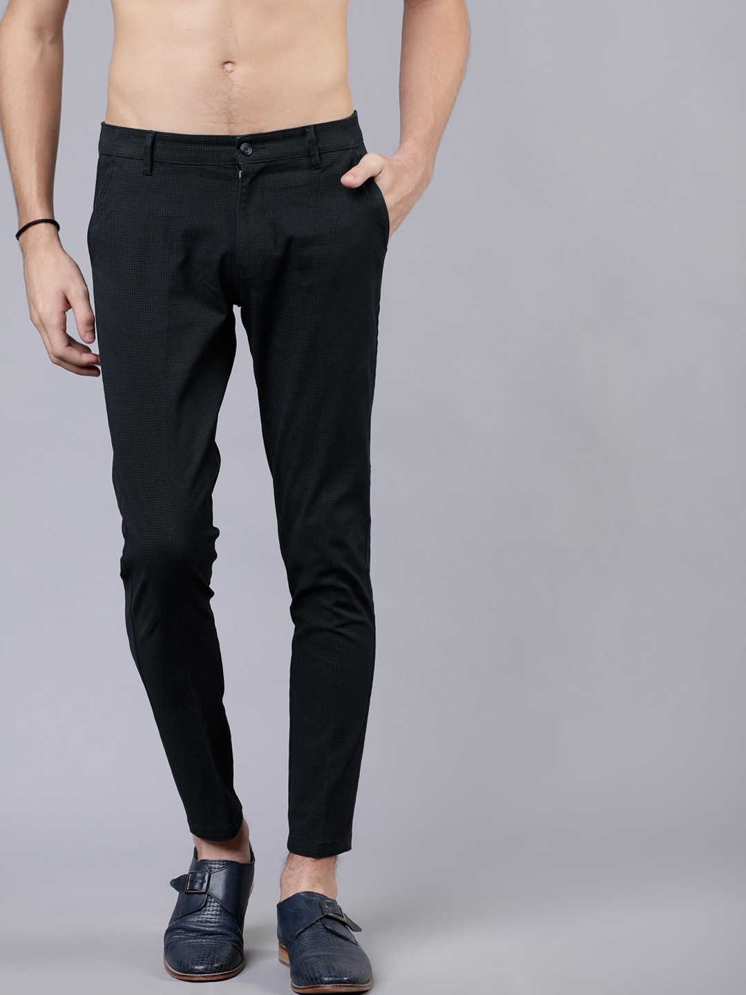

HIGHLANDER Men Navy Blue Slim Fit Checked Regular Trousers