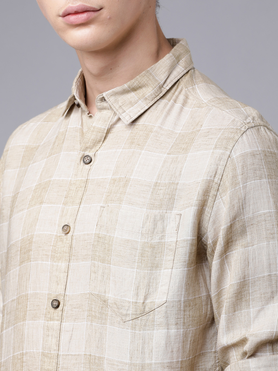 

HIGHLANDER Men Beige & White Slim Fit Checked Casual Shirt