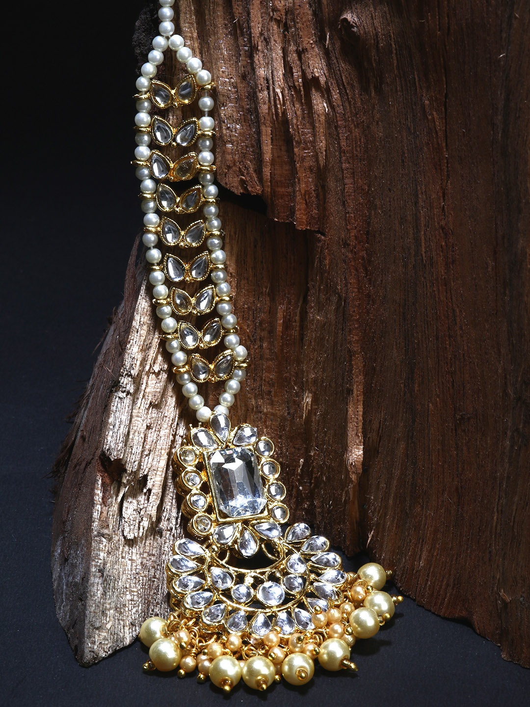 ANIKAS CREATION Gold-Plated White Handcrafted Maang Tikka