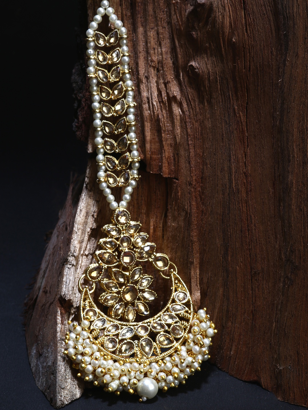 

ANIKAS CREATION Gold-Plated Tan Brown Handcrafted Maang Tikka