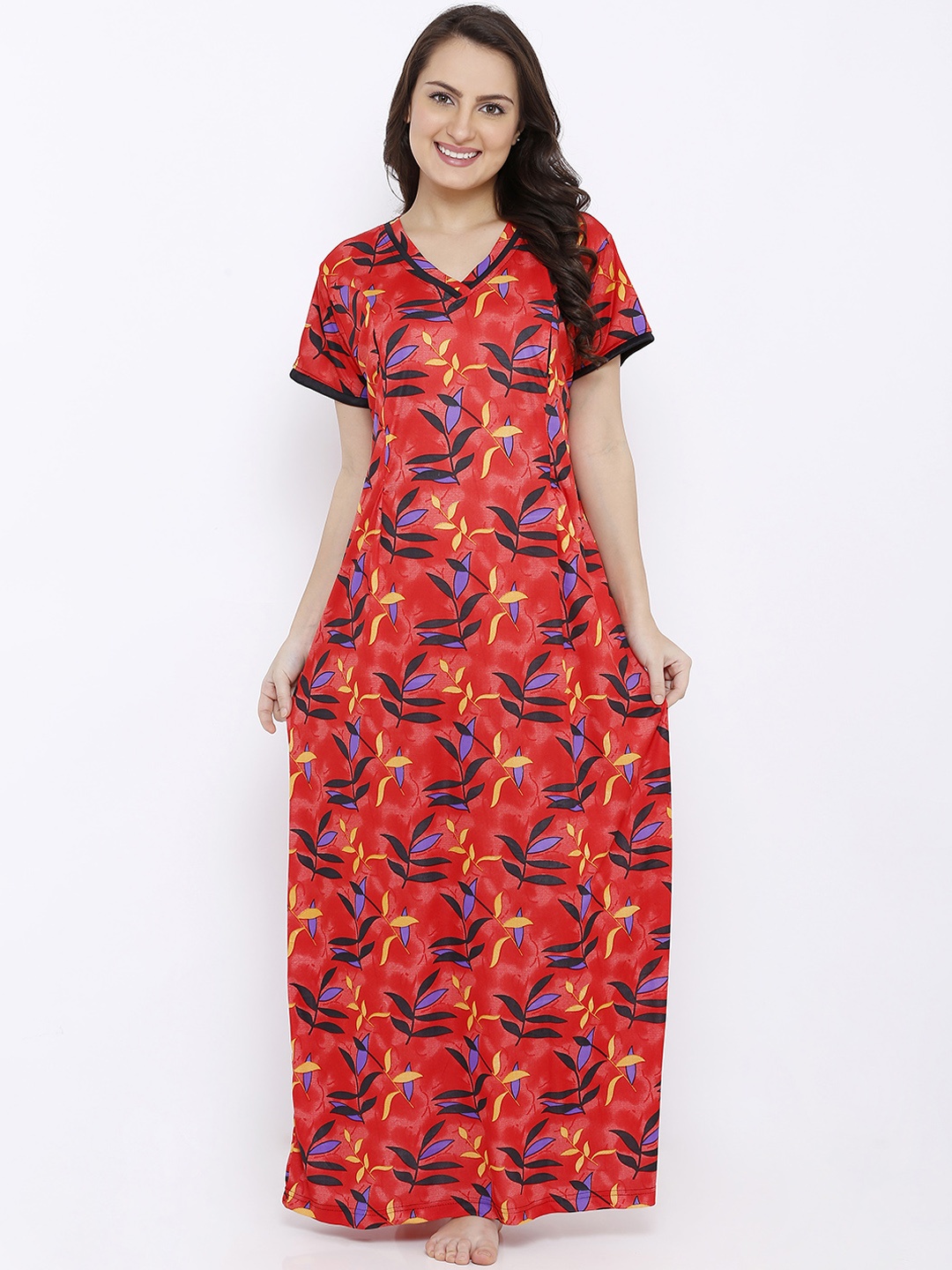 

Pretty Awesome Red Printed Nightdress
