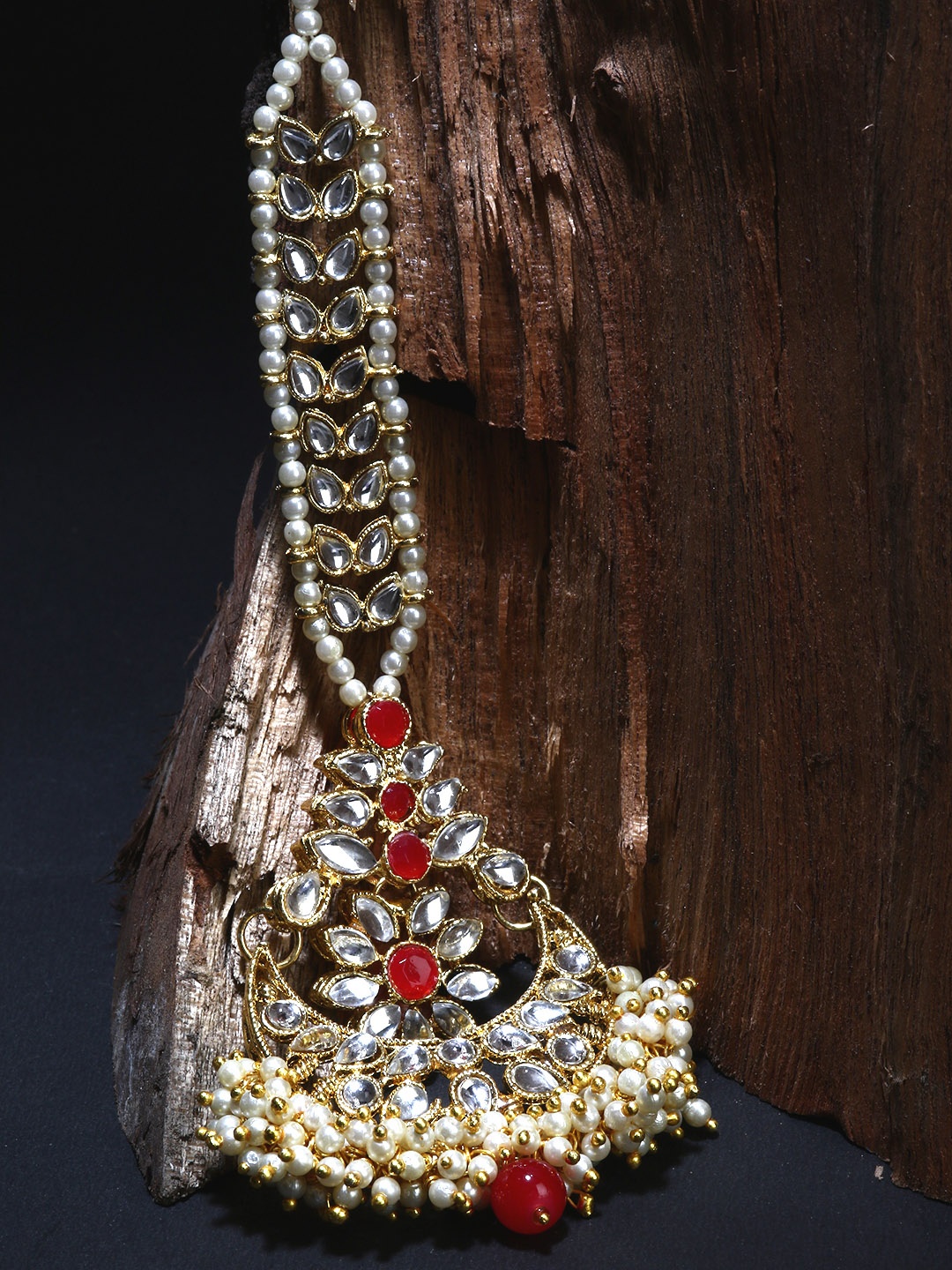 

ANIKAS CREATION Gold-Plated Red Handcrafted Maang Tikka
