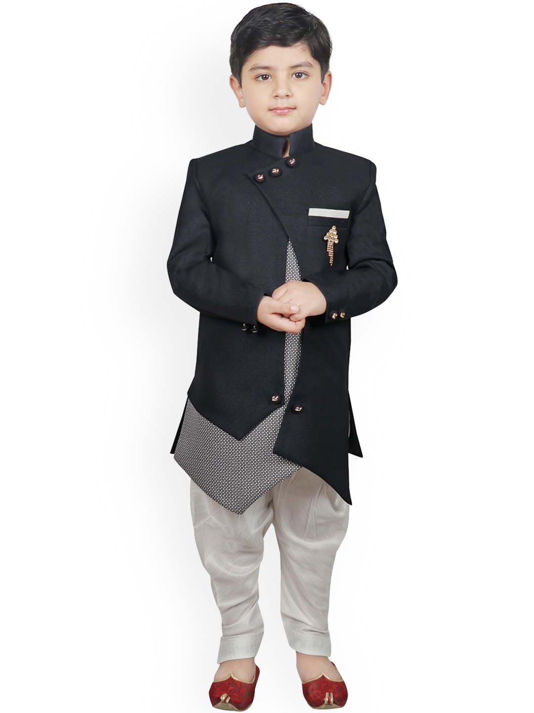 

SG YUVRAJ Boys Black & White Solid Silk Sherwani