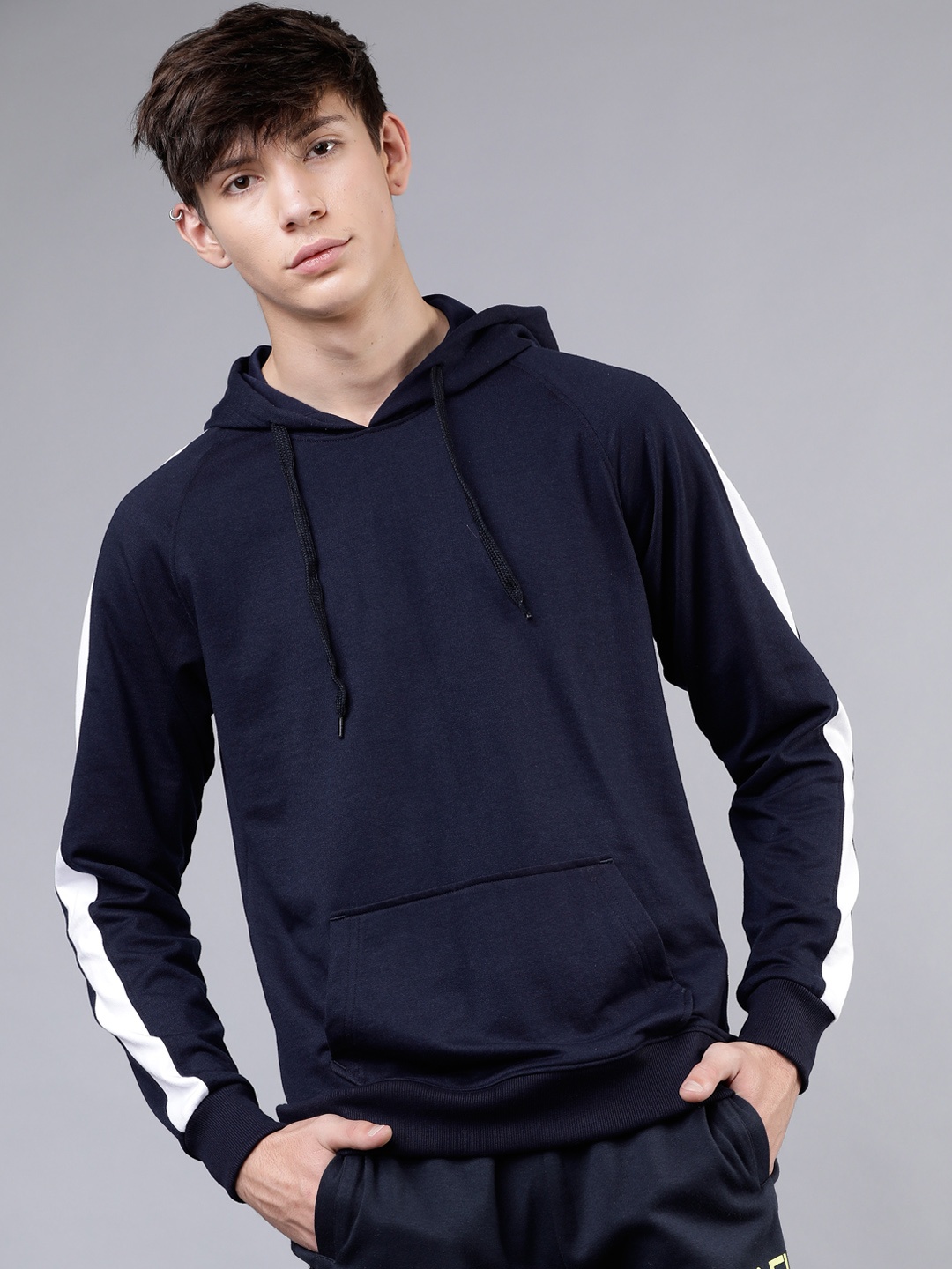 

HIGHLANDER Men Navy Blue & White Solid Hooded Sweatshirt